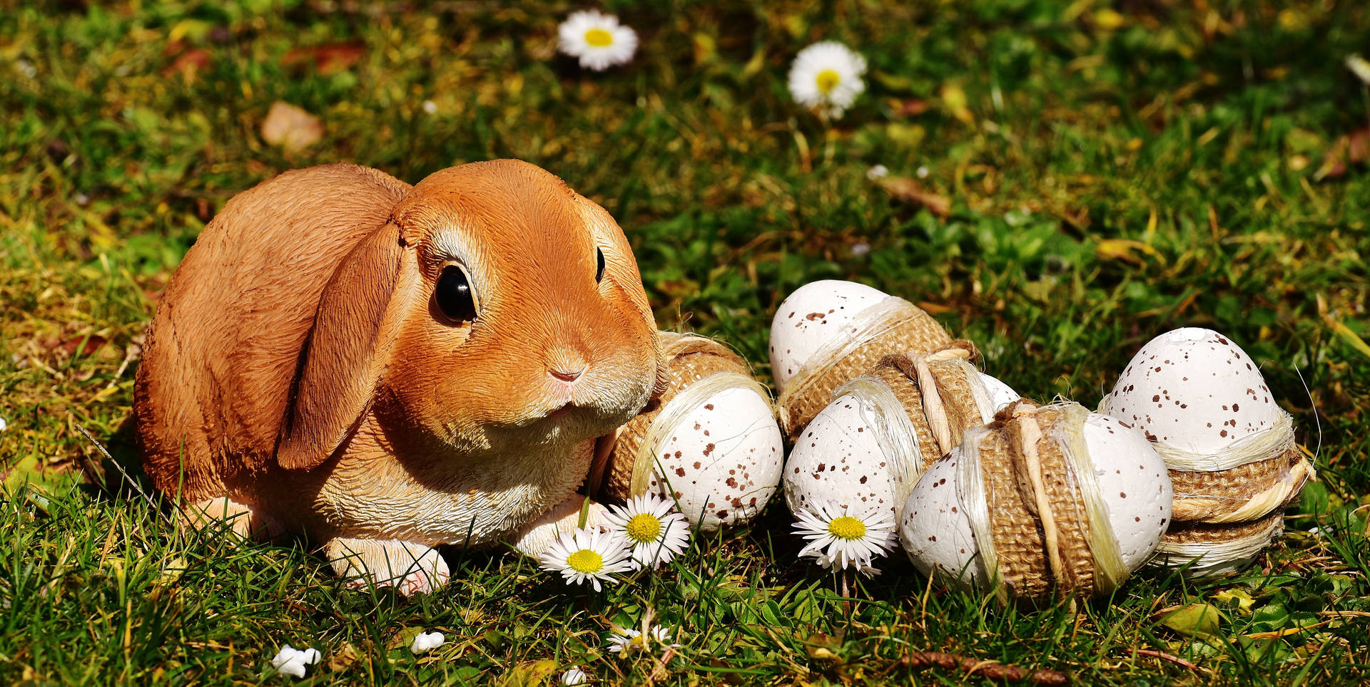 5756X2889 Easter Wallpaper and Background