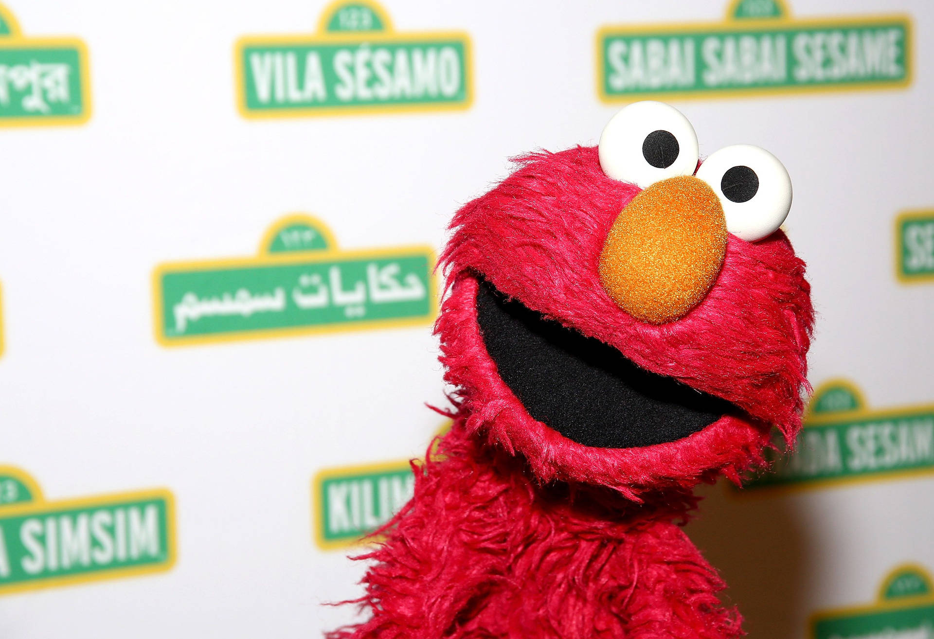 Elmo 3000X2053 Wallpaper and Background Image