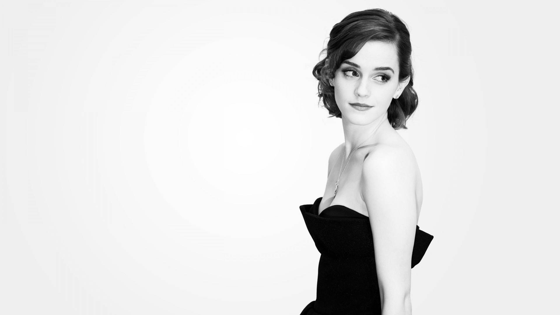 Emma Watson 3840X2160 Wallpaper and Background Image