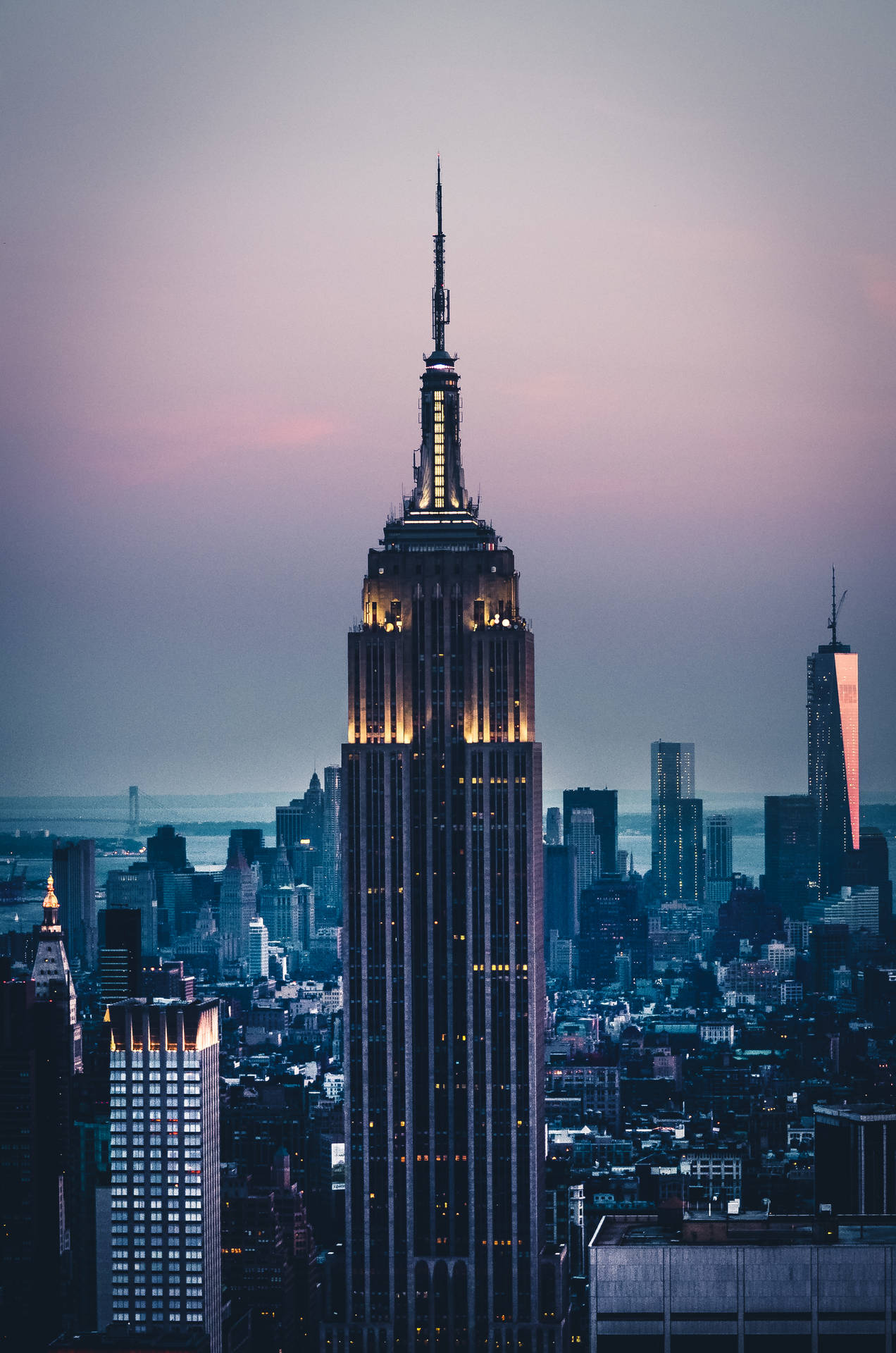 3144X4747 Empire State Building Wallpaper and Background