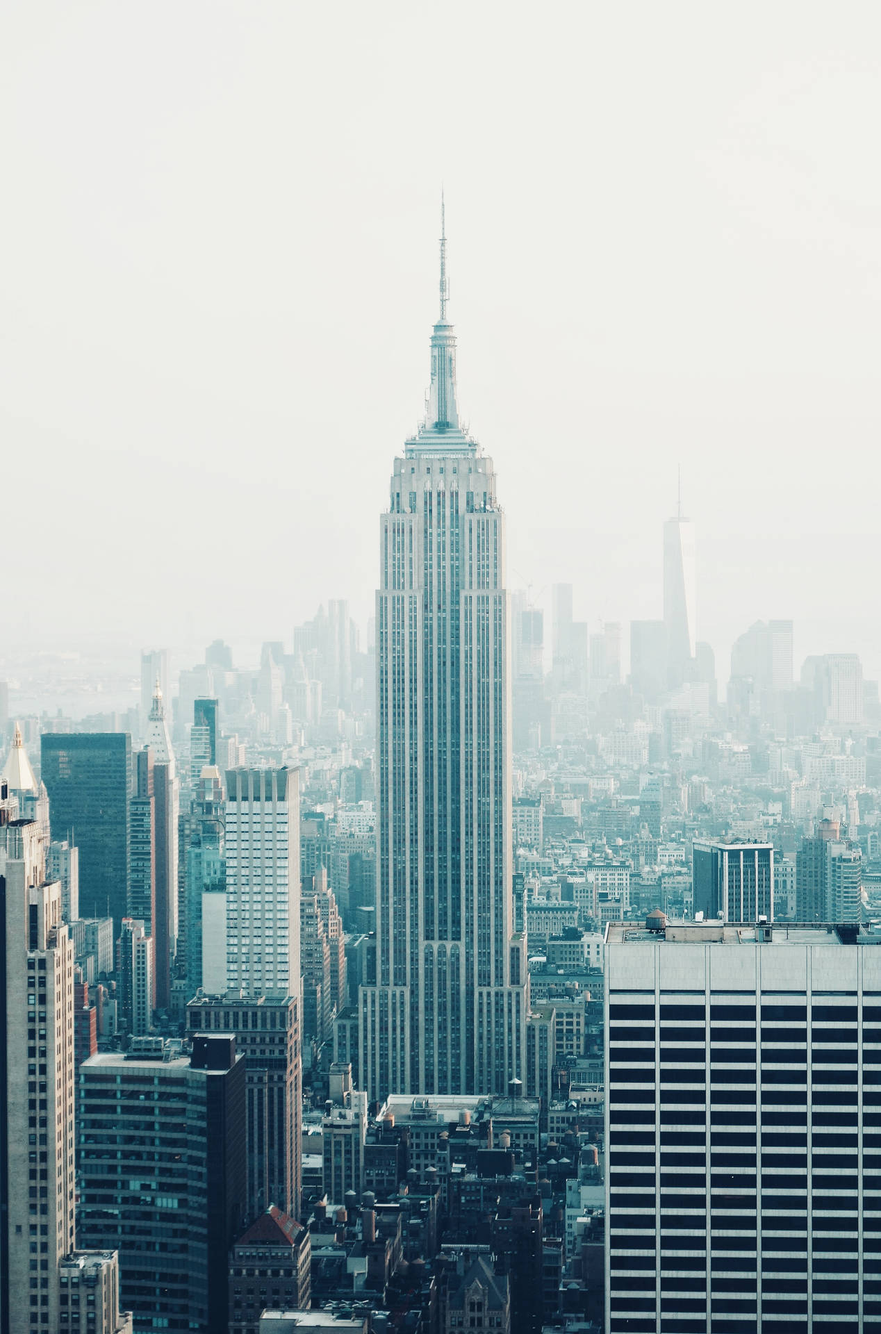 3157X4780 Empire State Building Wallpaper and Background