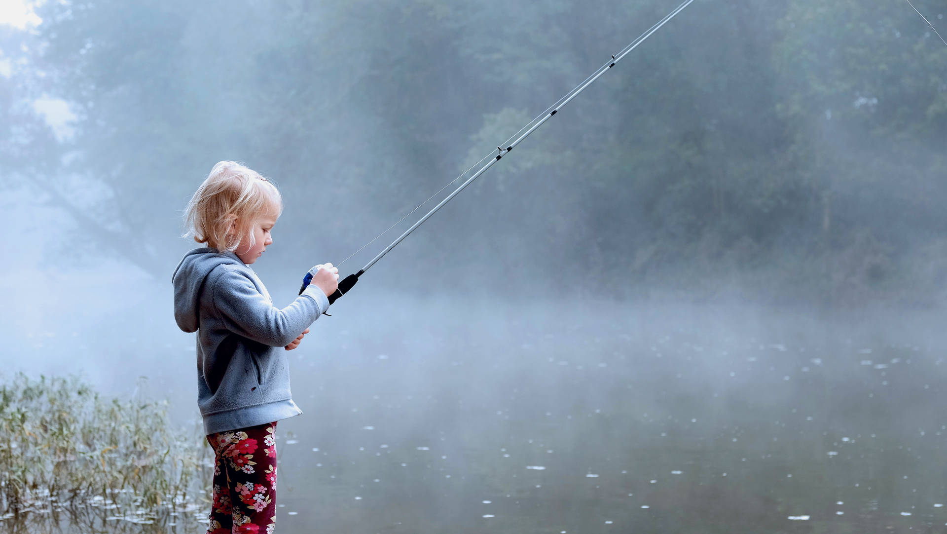 Fishing 4896X2760 Wallpaper and Background Image