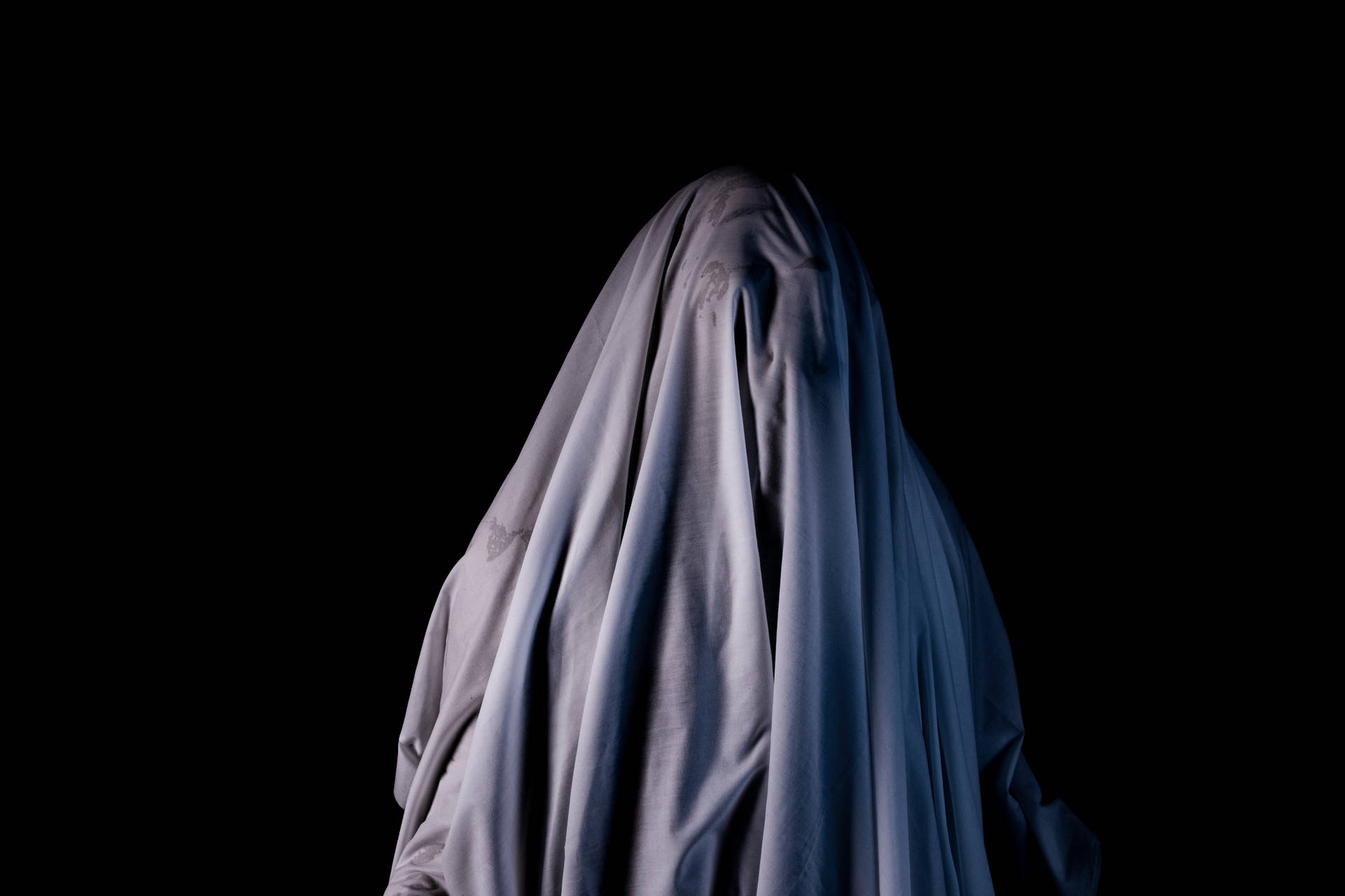 Ghost 5472X3648 Wallpaper and Background Image