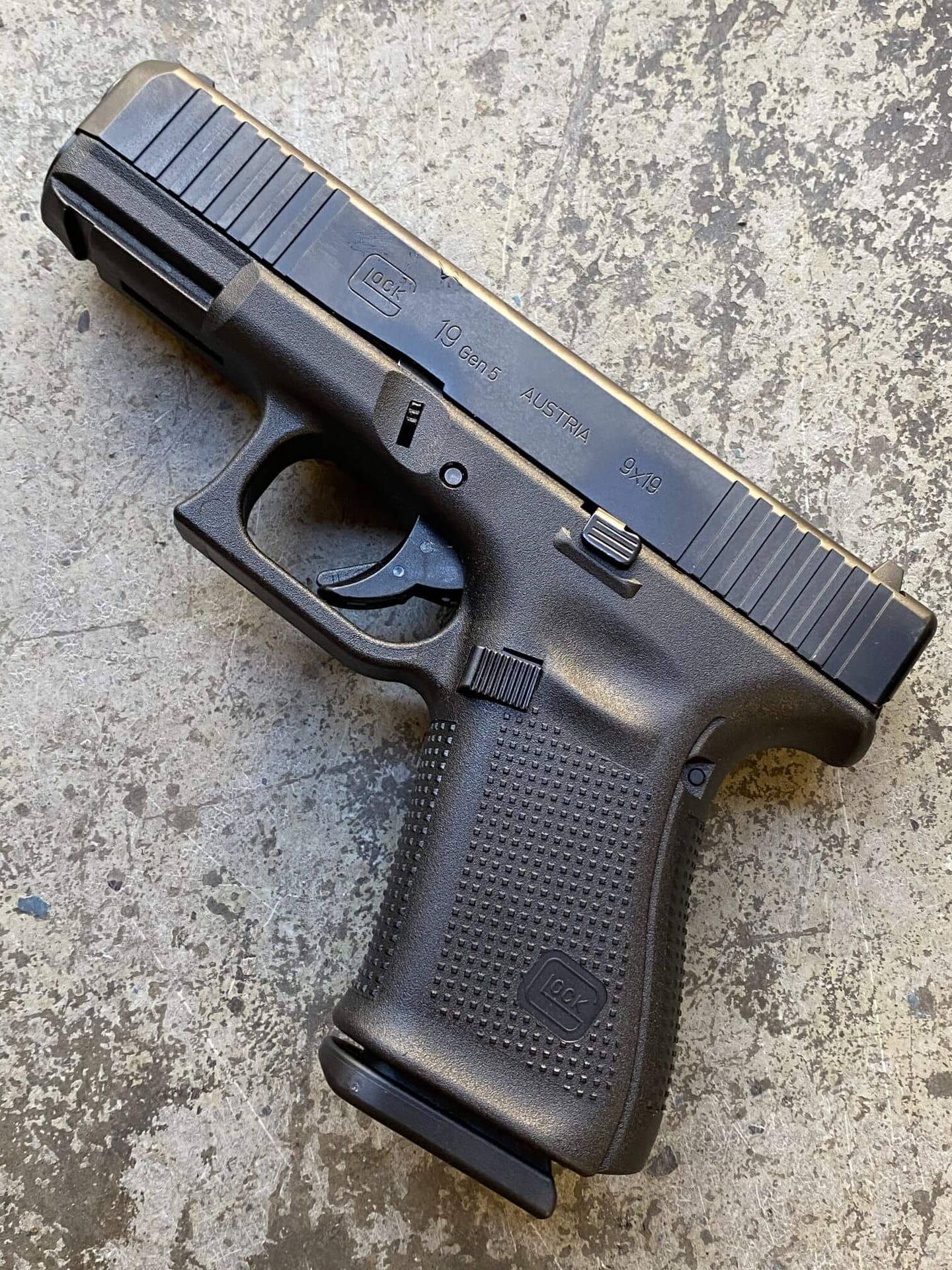 Glock 1512X2016 Wallpaper and Background Image