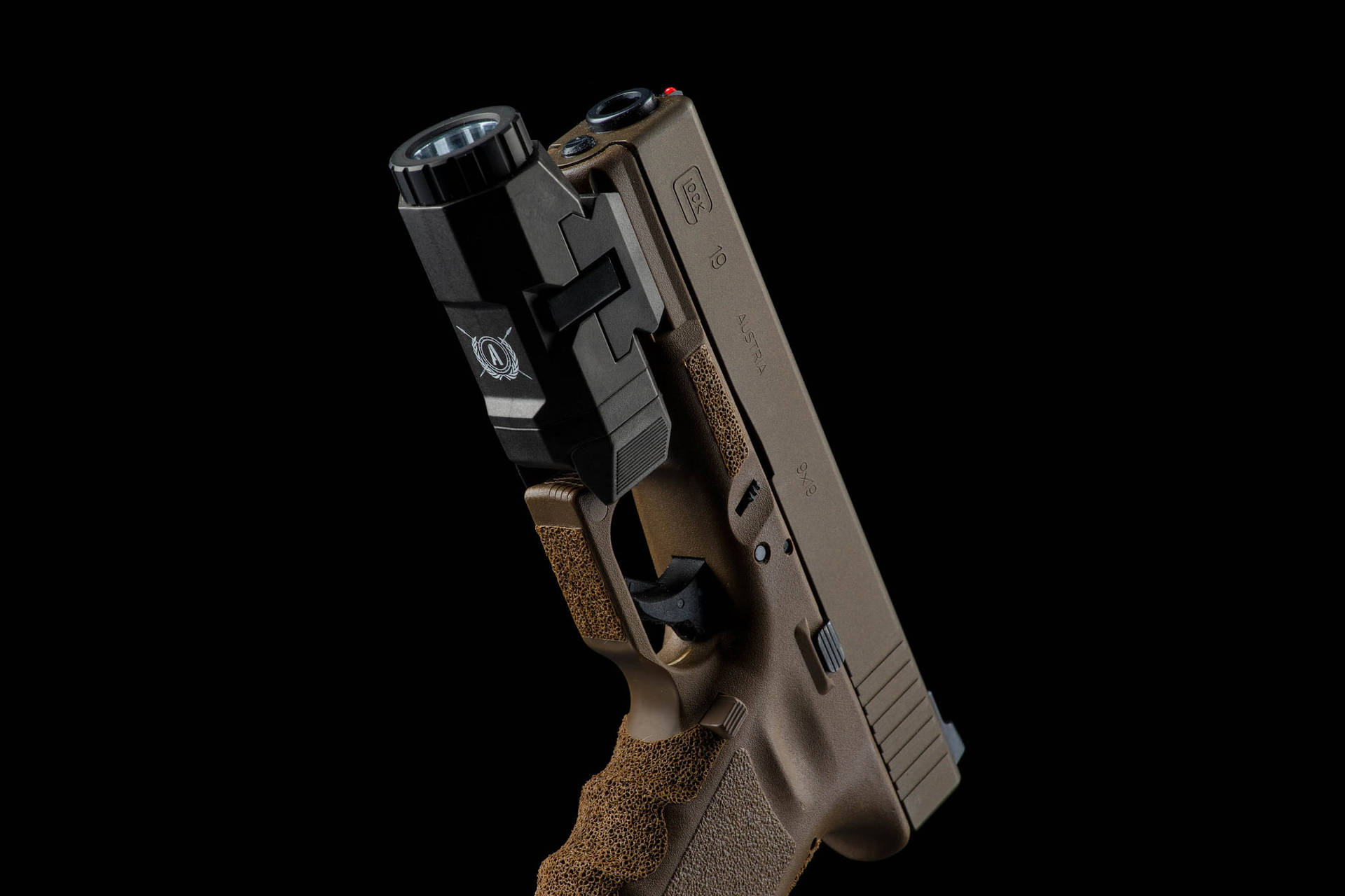 Glock 2048X1365 Wallpaper and Background Image