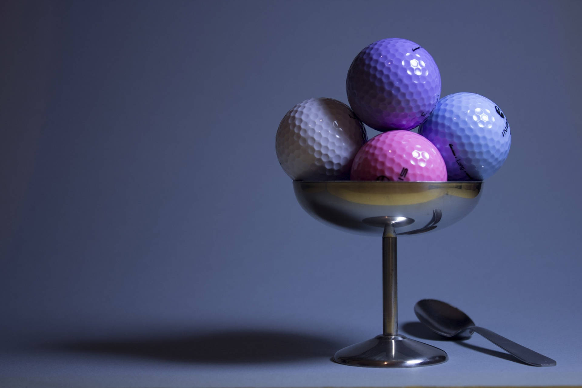 Golf 2560X1707 Wallpaper and Background Image