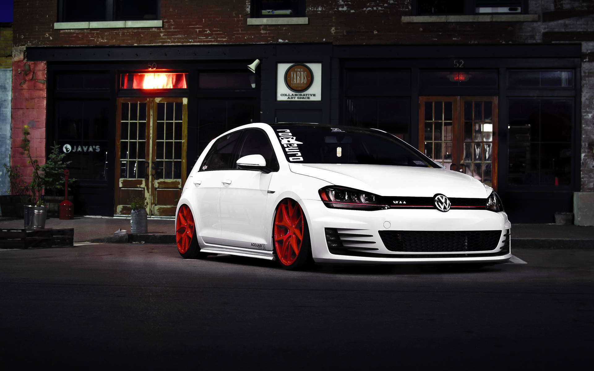 Golf 4000X2500 Wallpaper and Background Image