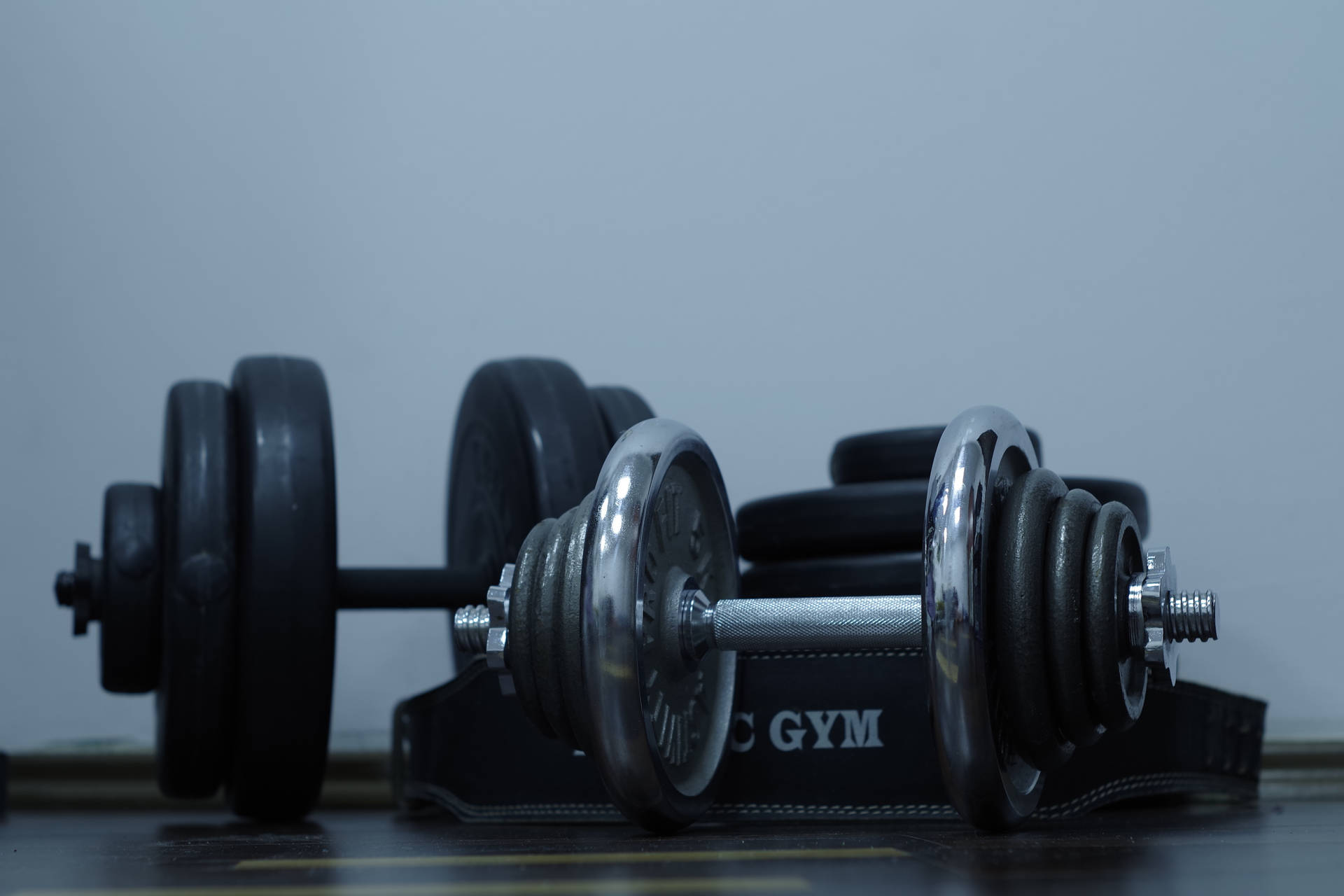 Gym 5472X3648 Wallpaper and Background Image