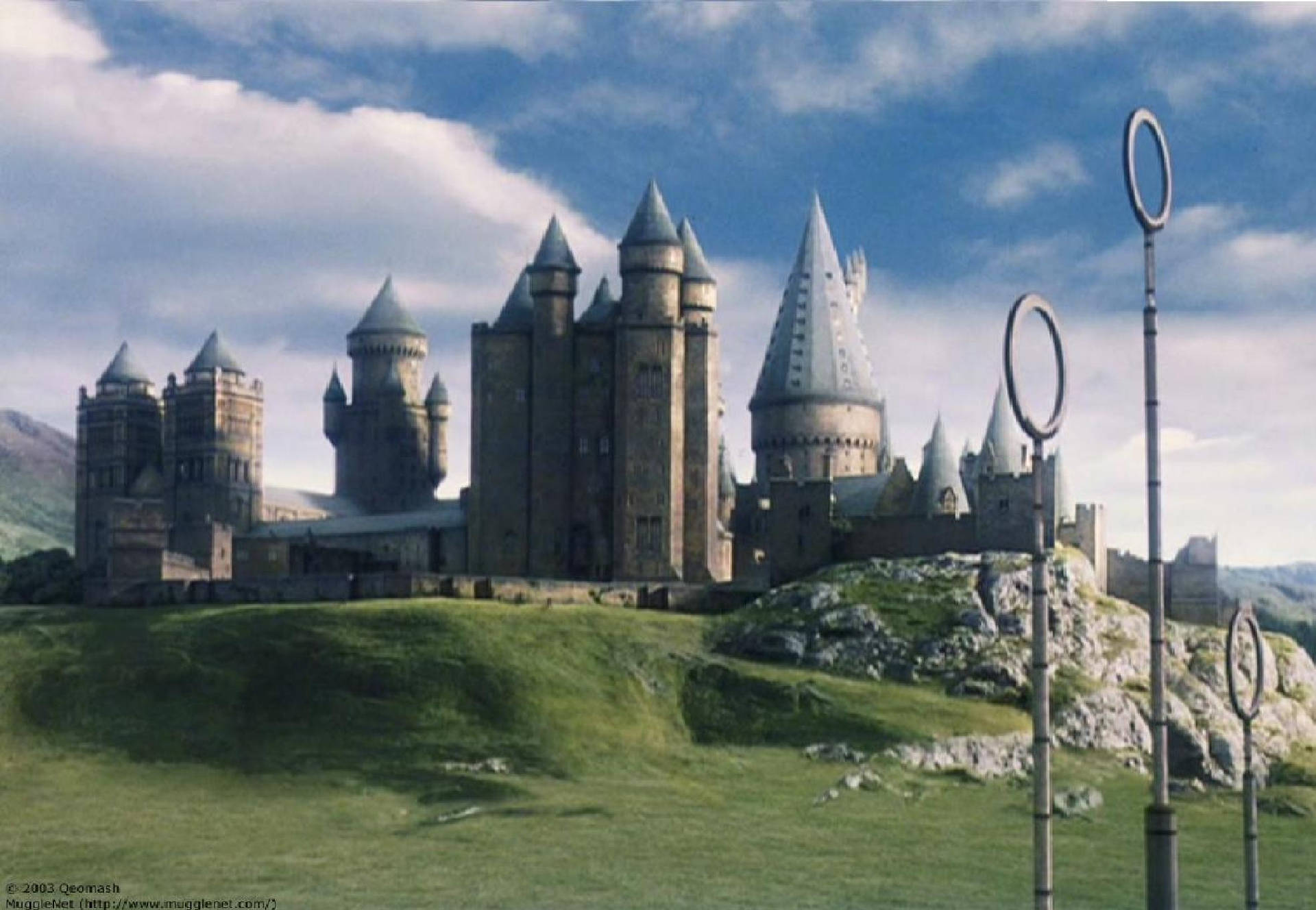 Hogwarts 1972X1364 Wallpaper and Background Image