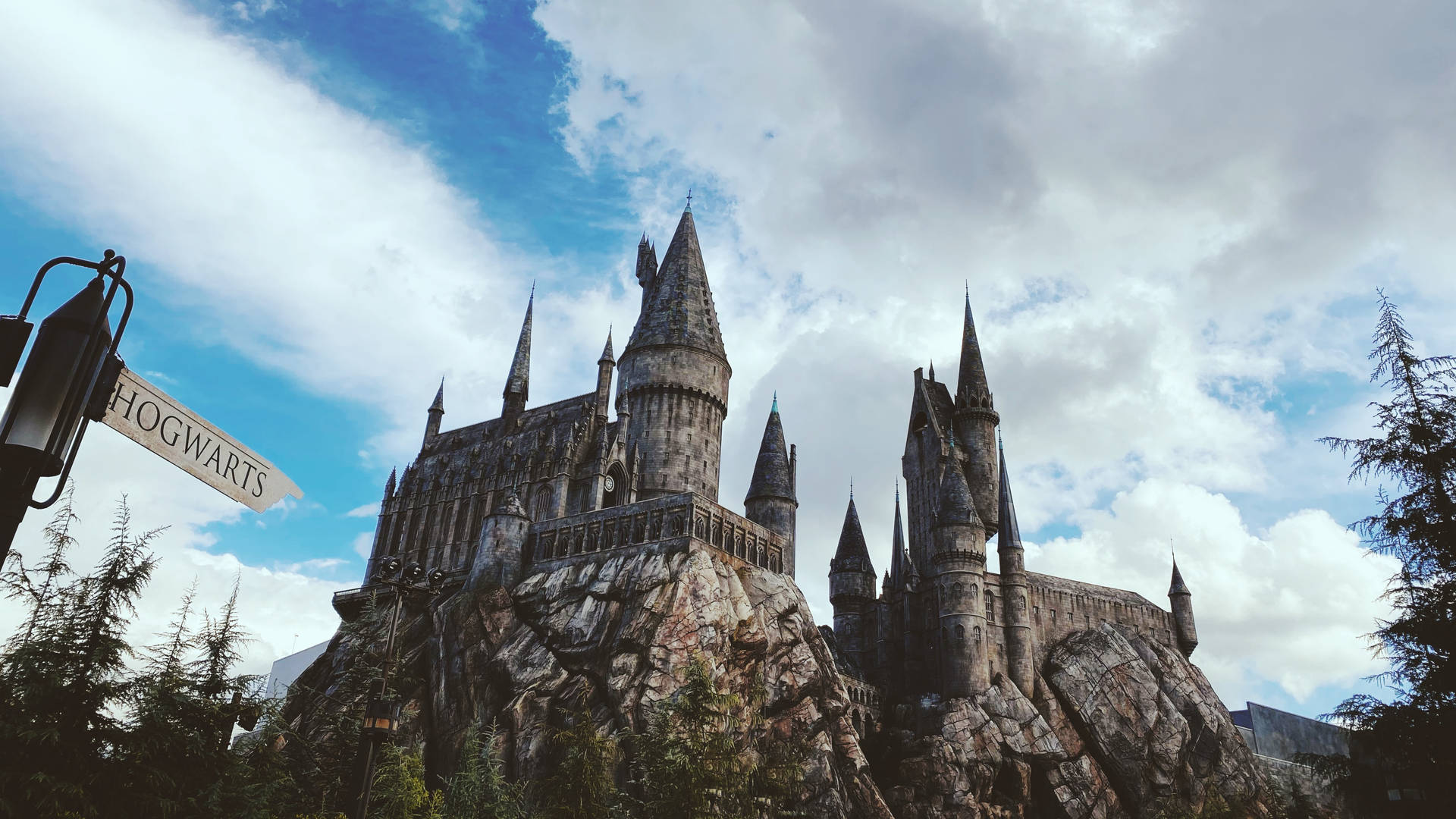 4032X2268 Hogwarts Wallpaper and Background