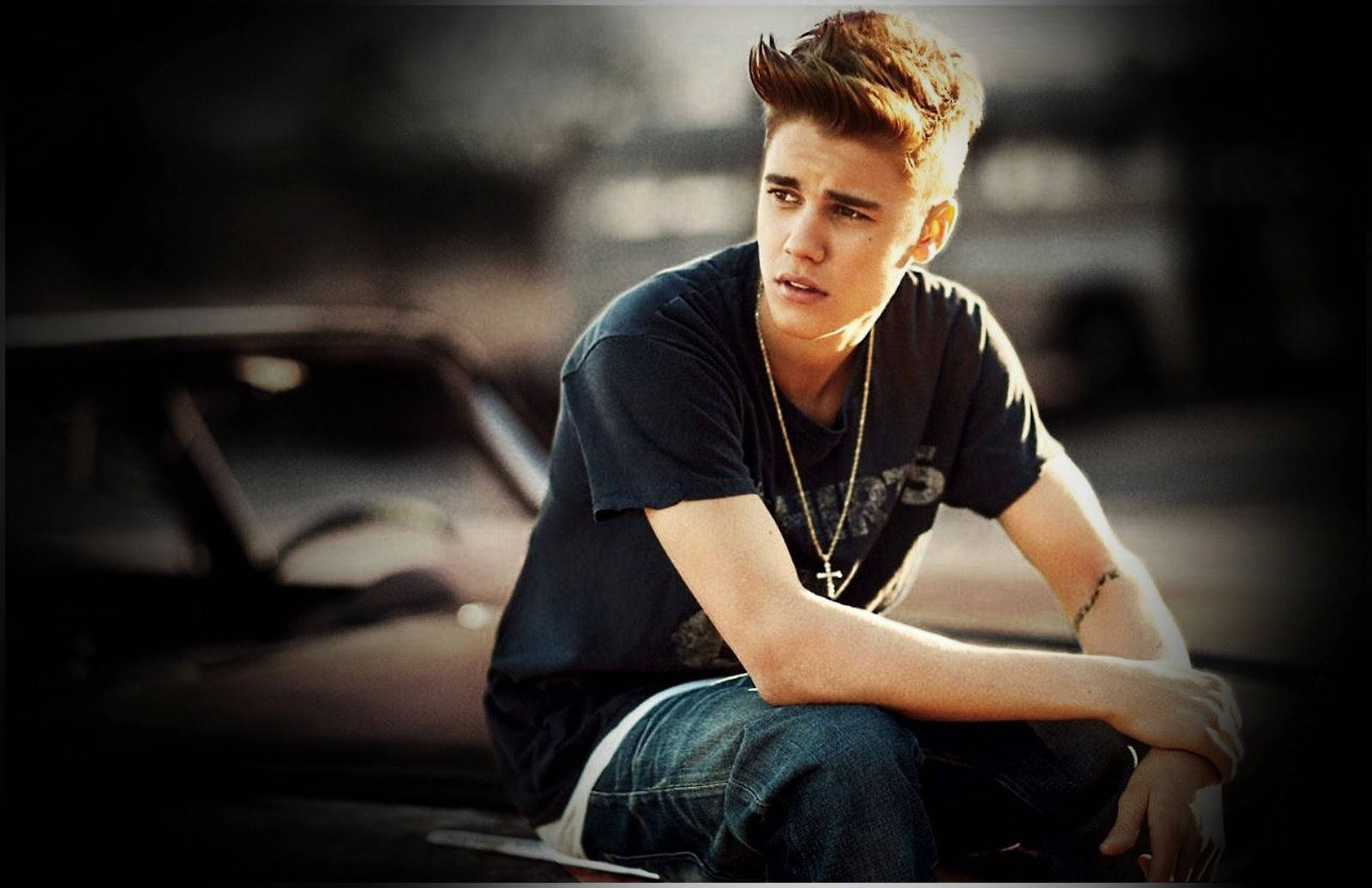 Justin Bieber 1600X1036 Wallpaper and Background Image