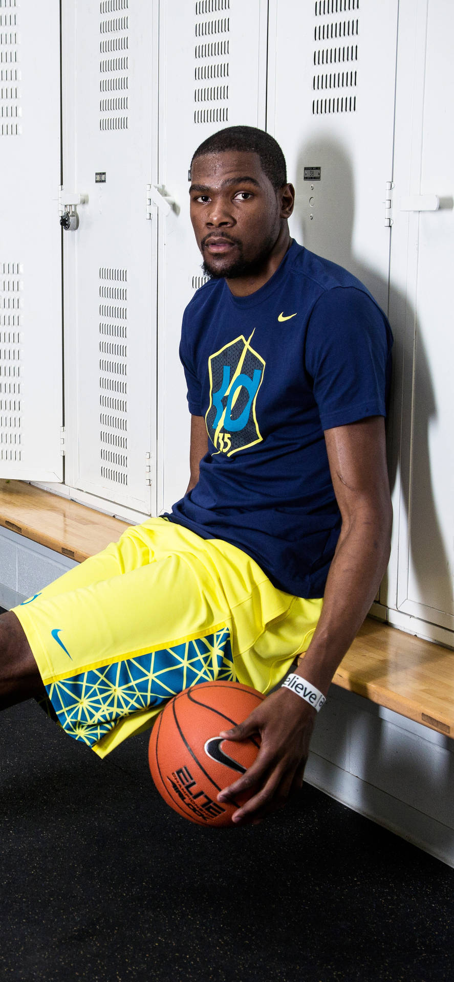 Kevin Durant 1125X2436 Wallpaper and Background Image