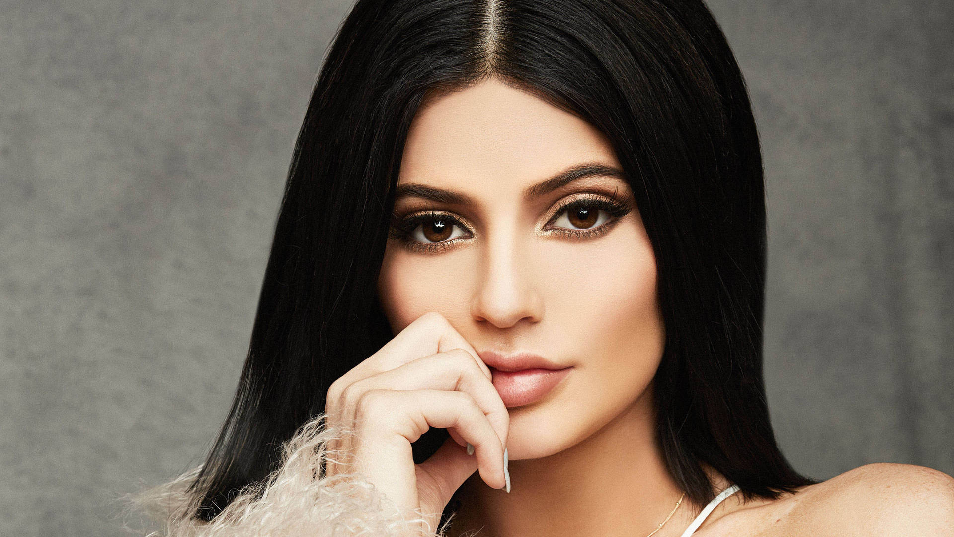 Kylie Jenner 3840X2160 Wallpaper and Background Image