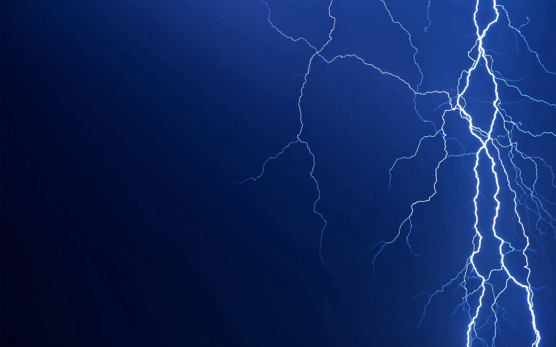 2560X1600 Lightning Wallpaper and Background