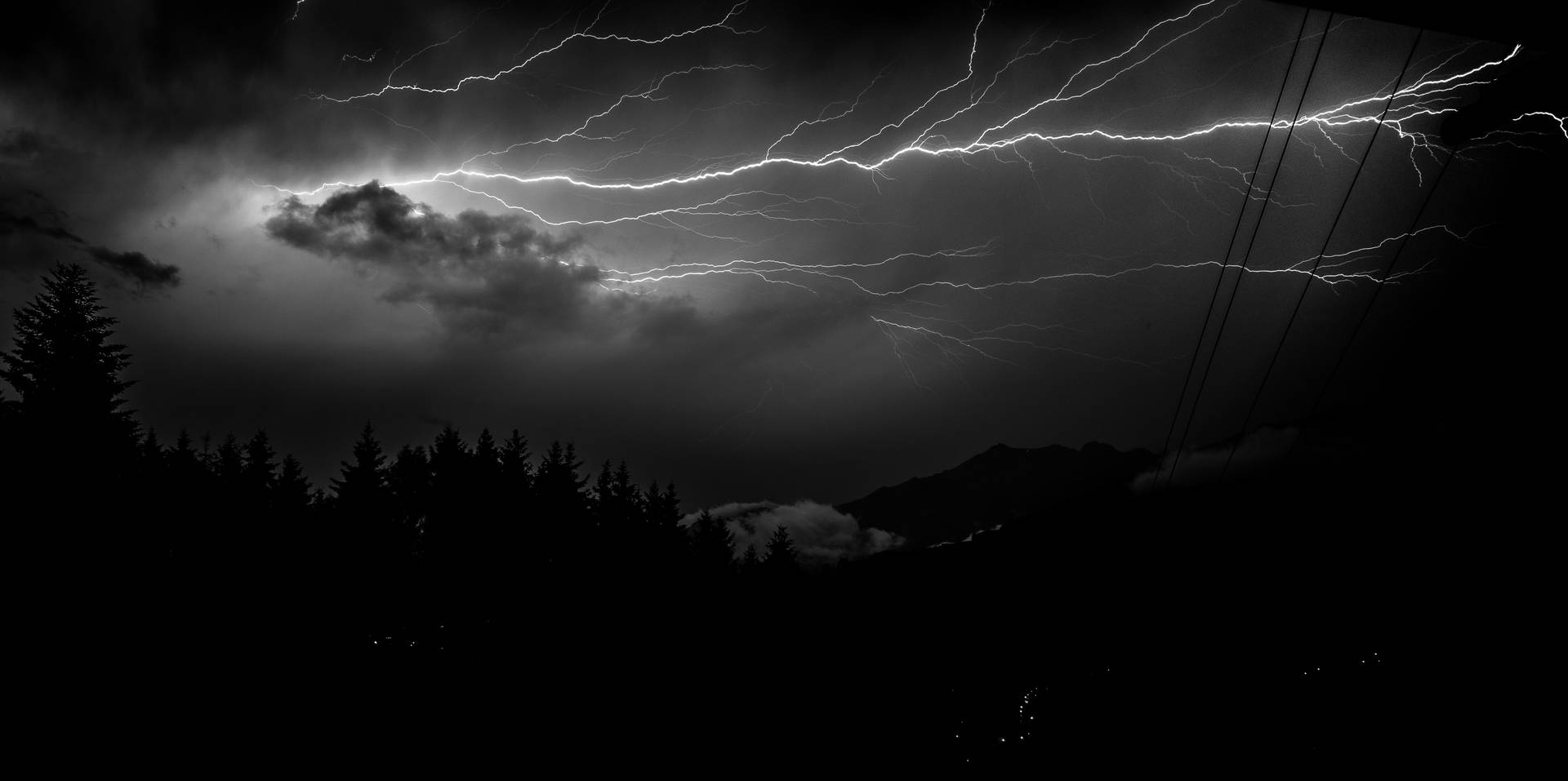 5753X2867 Lightning Wallpaper and Background