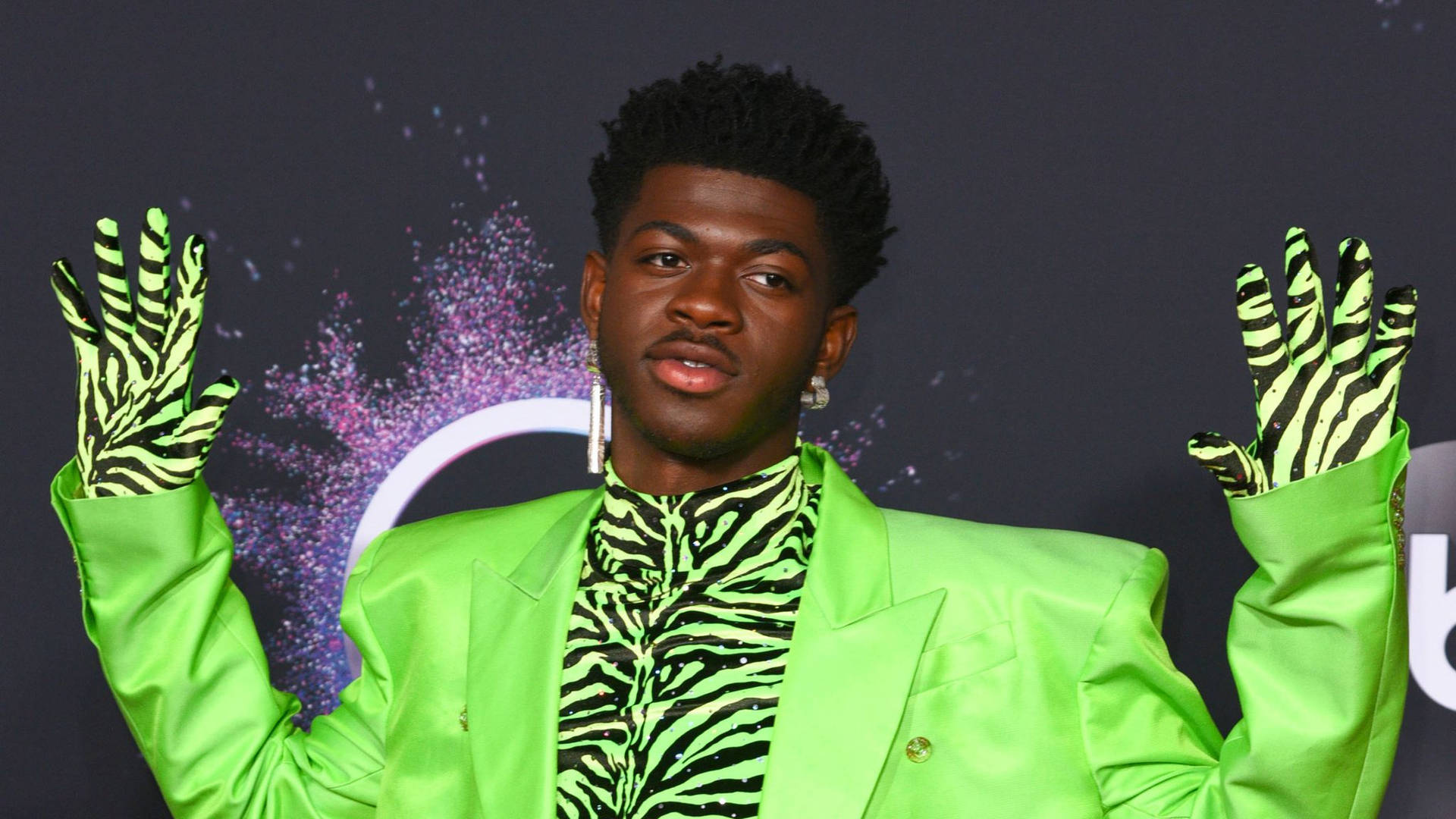 Lil Nas X 2048X1152 Wallpaper and Background Image