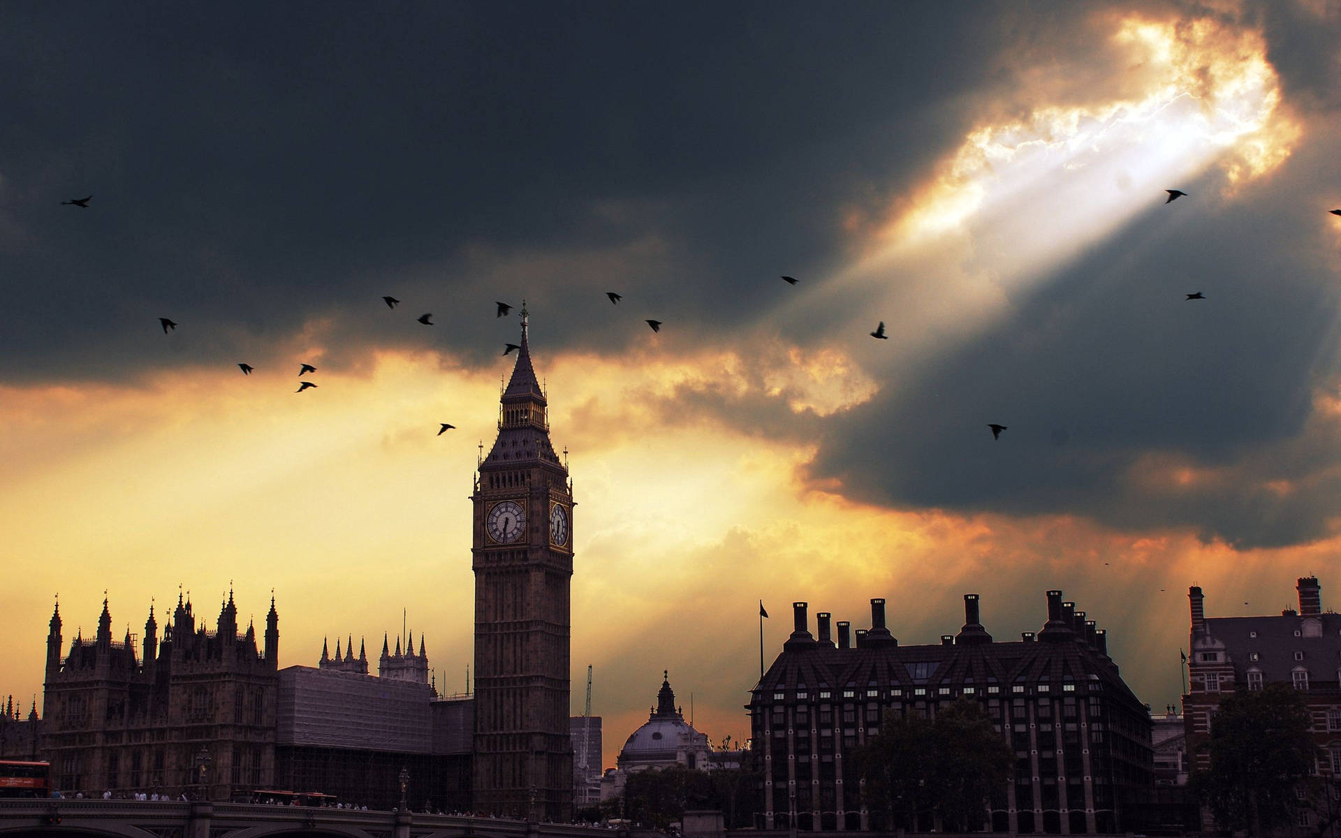 2560X1600 London Wallpaper and Background
