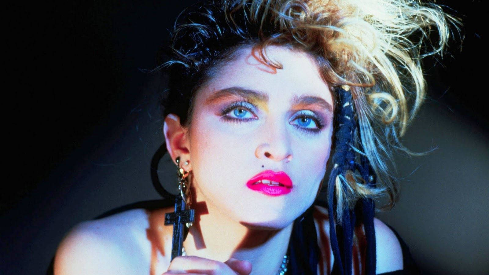 1600X900 Madonna Wallpaper and Background