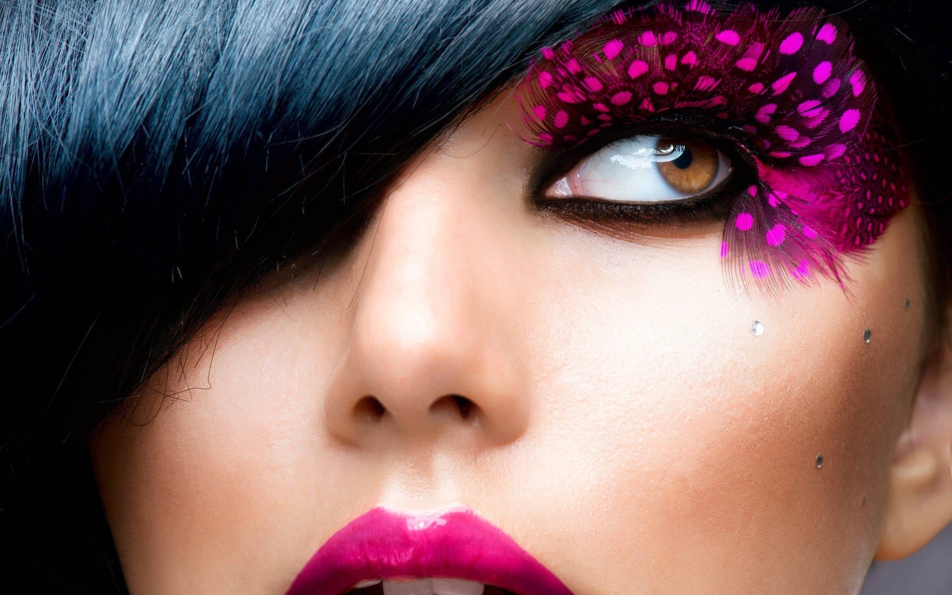 Makeup 2560X1600 Wallpaper and Background Image
