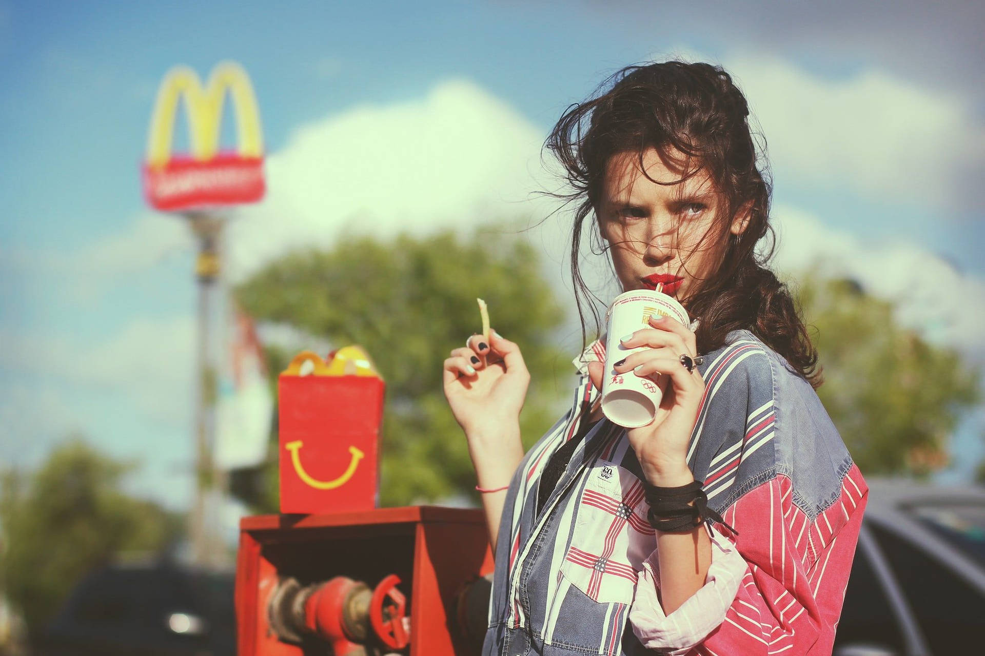 Mcdonalds 2048X1365 Wallpaper and Background Image