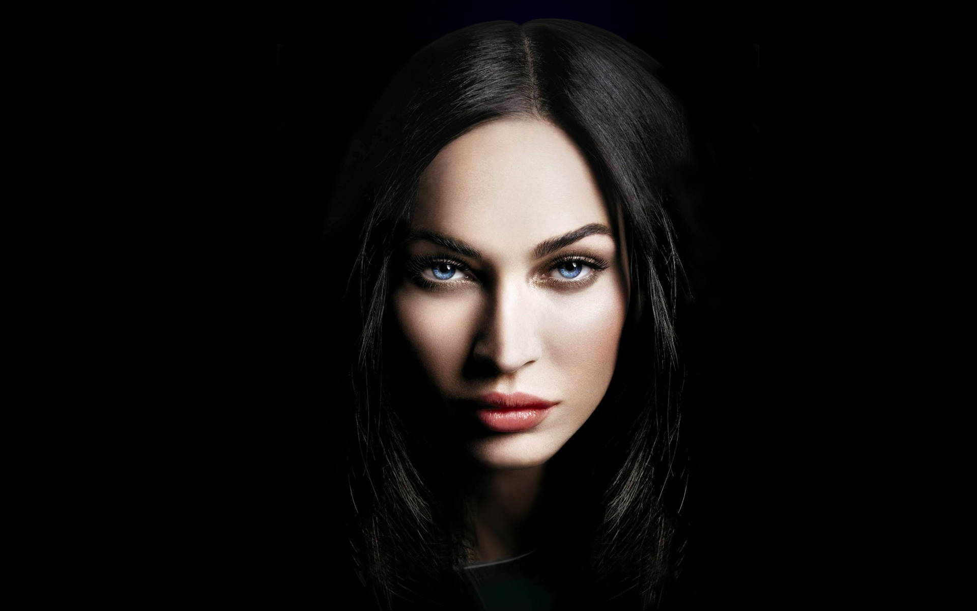 Megan Fox 6242X3900 Wallpaper and Background Image