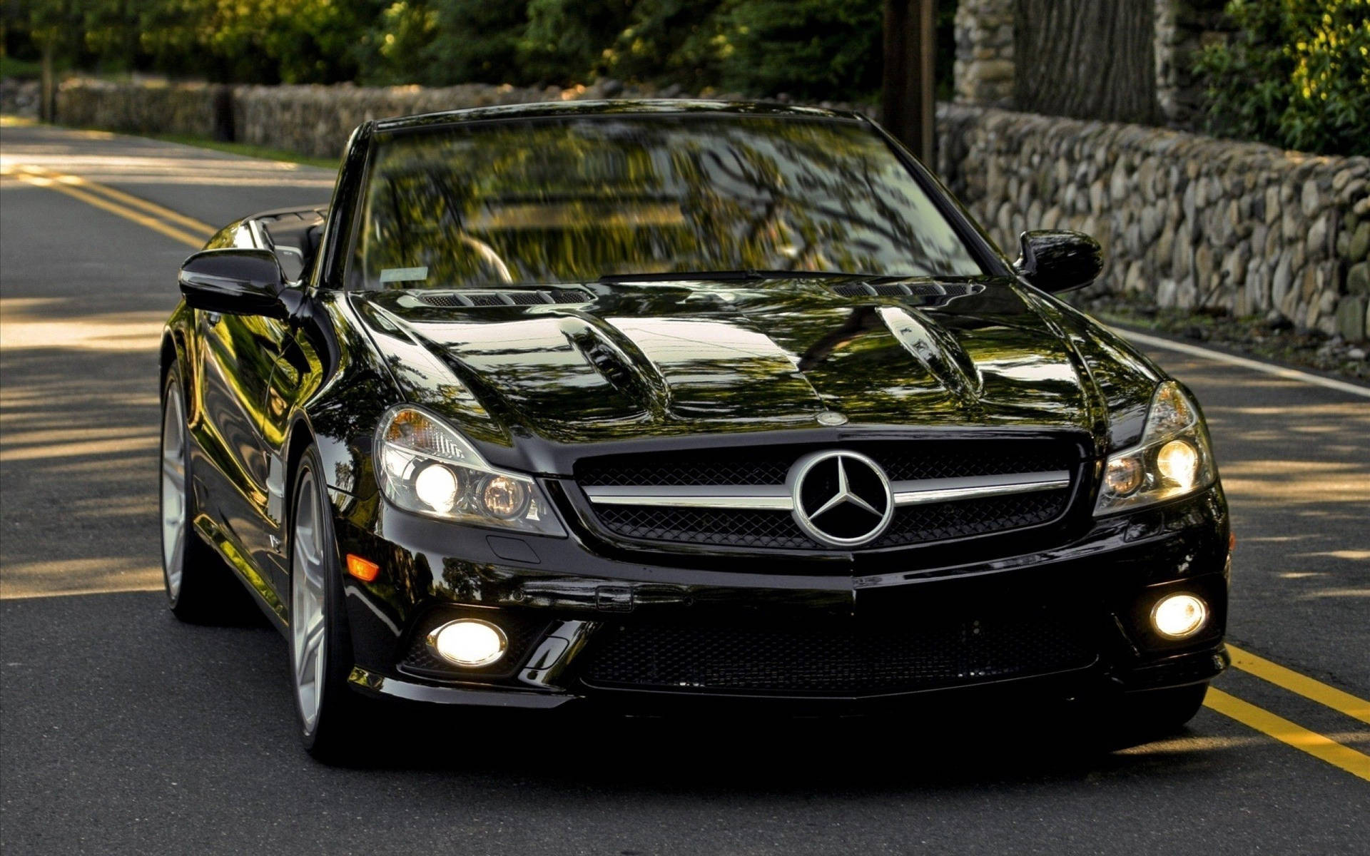 2560X1600 Mercedes Wallpaper and Background