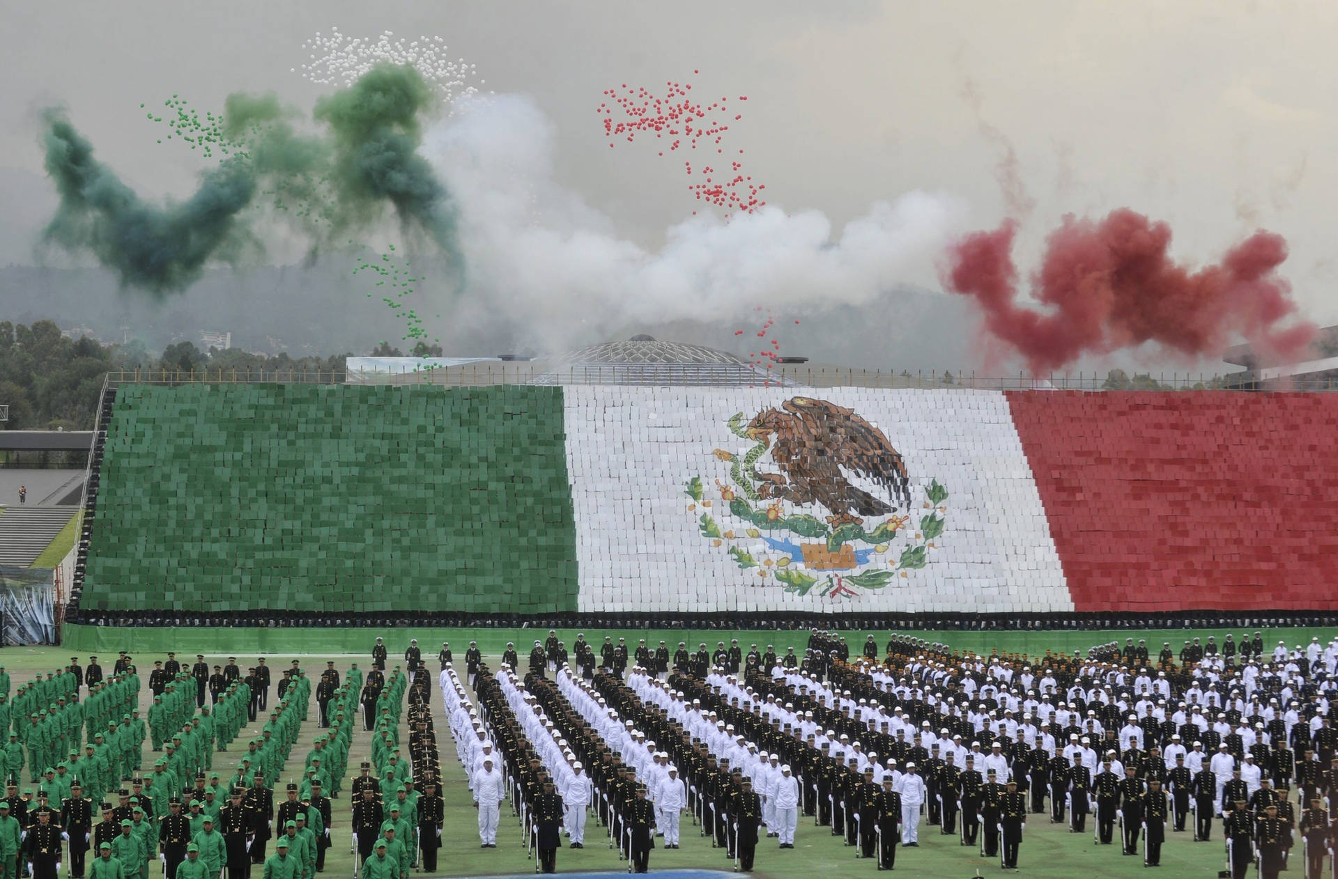 2600X1709 Mexico Flag Wallpaper and Background