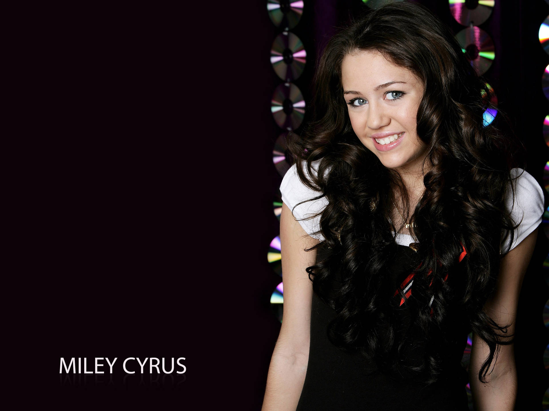 Miley Cyrus 2560X1920 wallpaper
