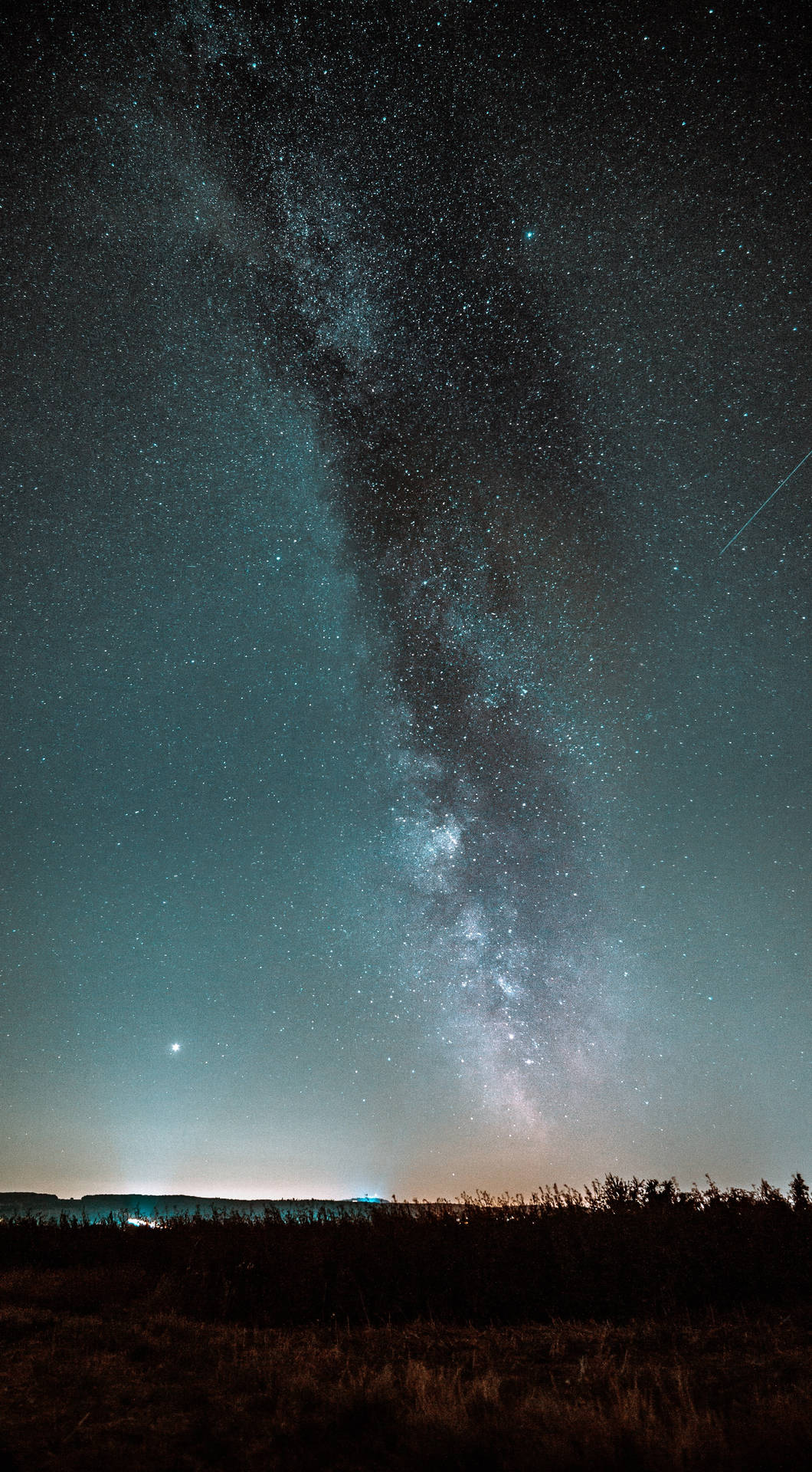 Milky Way 1932X3500 Wallpaper and Background Image