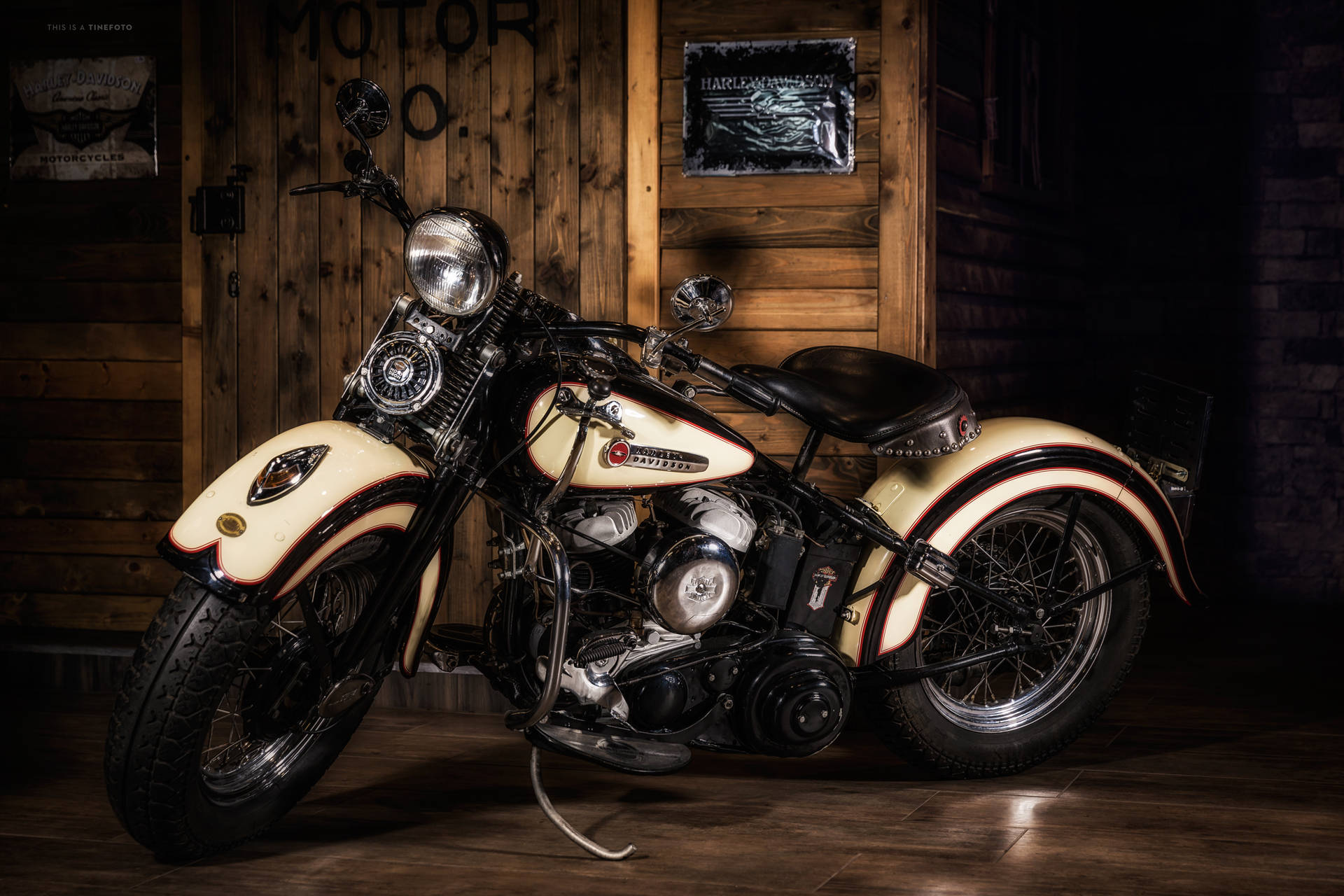 Motorcycle 2400X1600 wallpaper