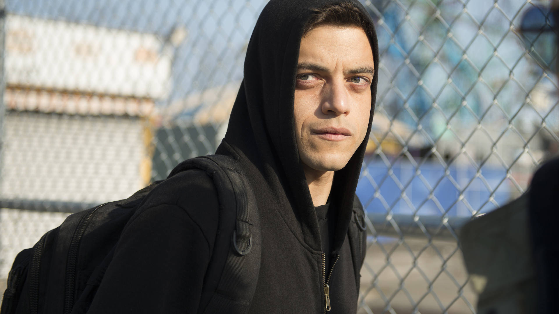 Mr Robot 2880X1620 Wallpaper and Background Image