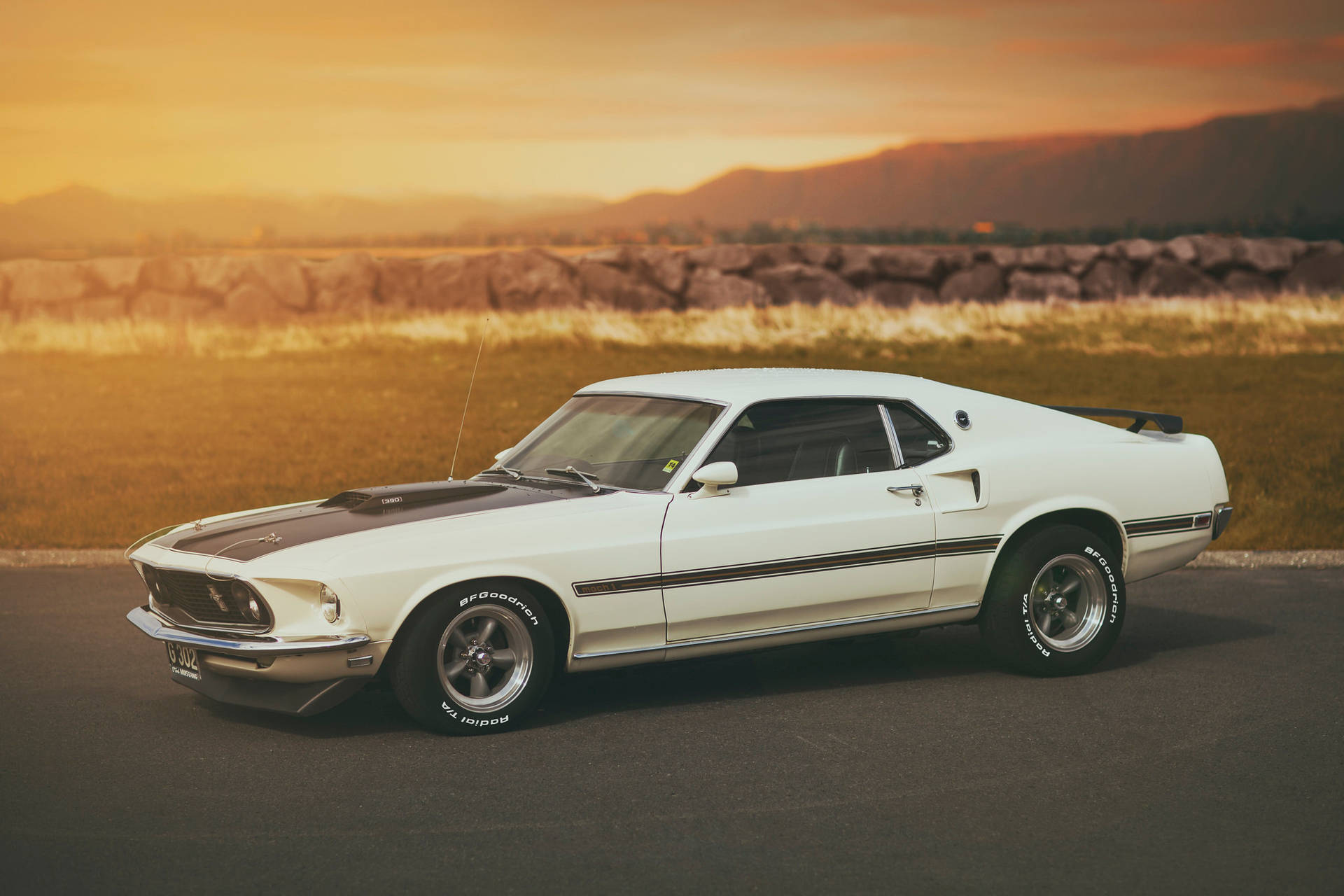 2048X1365 Mustang Wallpaper and Background