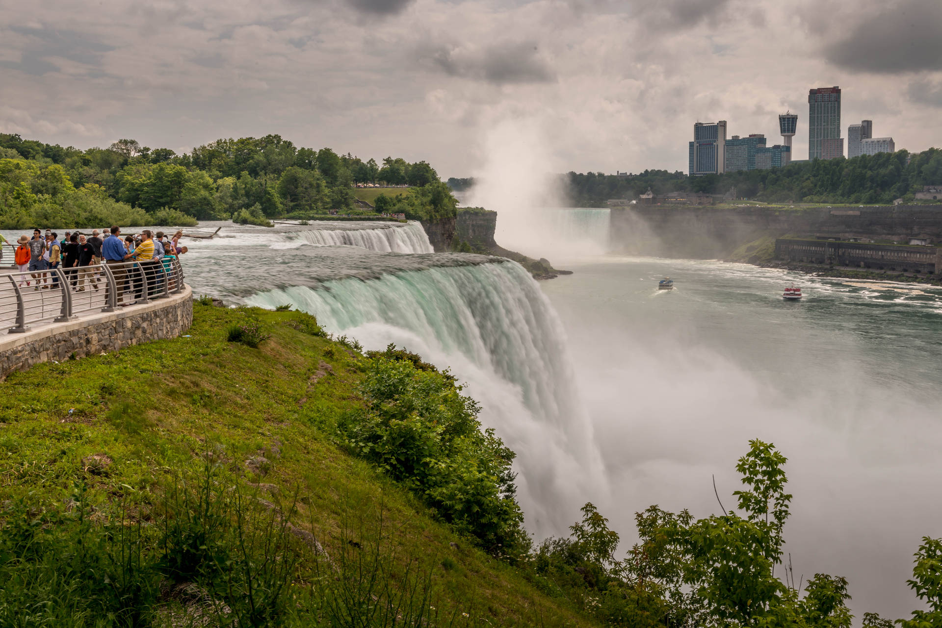 Niagara Falls 7360X4912 Wallpaper and Background Image
