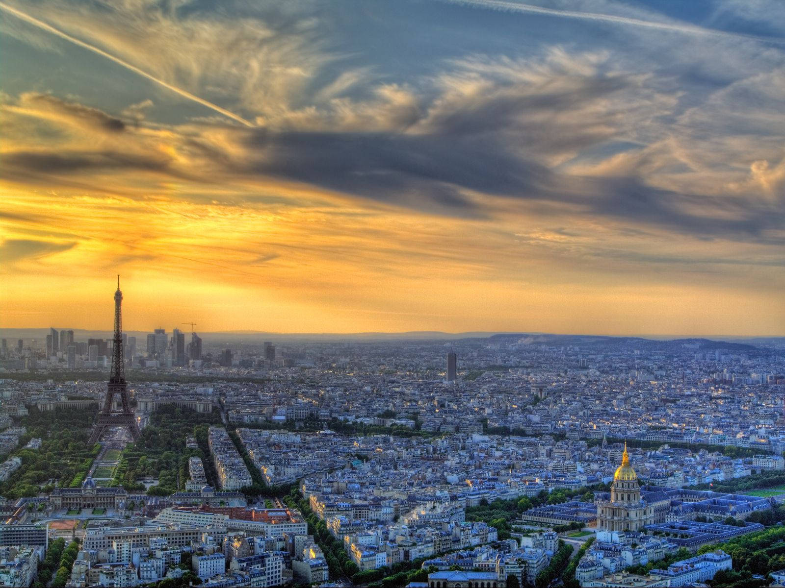 Paris 1600X1200 Wallpaper and Background Image