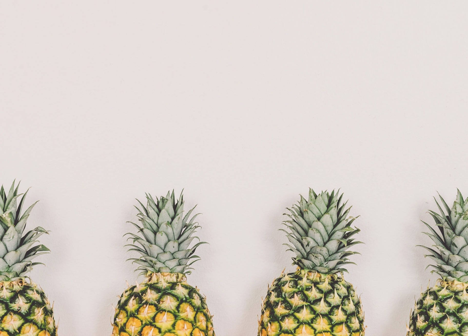 Pineapple 2000X1440 Wallpaper and Background Image