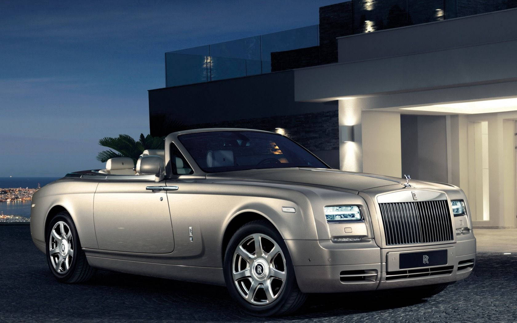 Rolls Royce 1680X1050 Wallpaper and Background Image