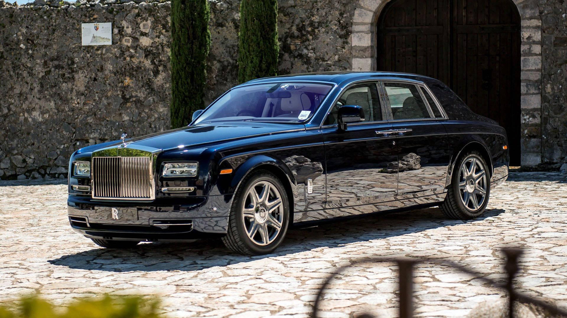Rolls Royce 1920X1080 Wallpaper and Background Image