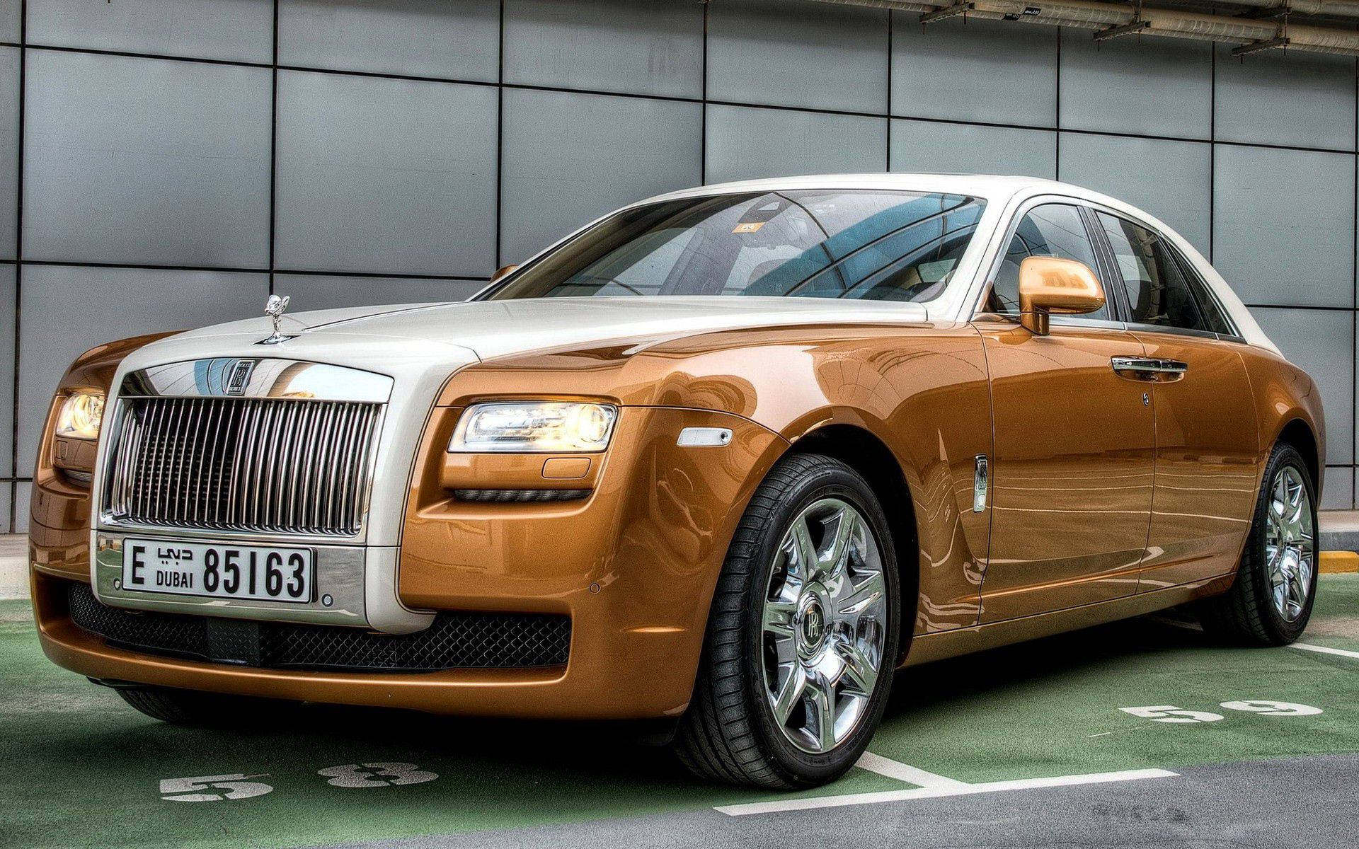 Rolls Royce 1920X1200 Wallpaper and Background Image