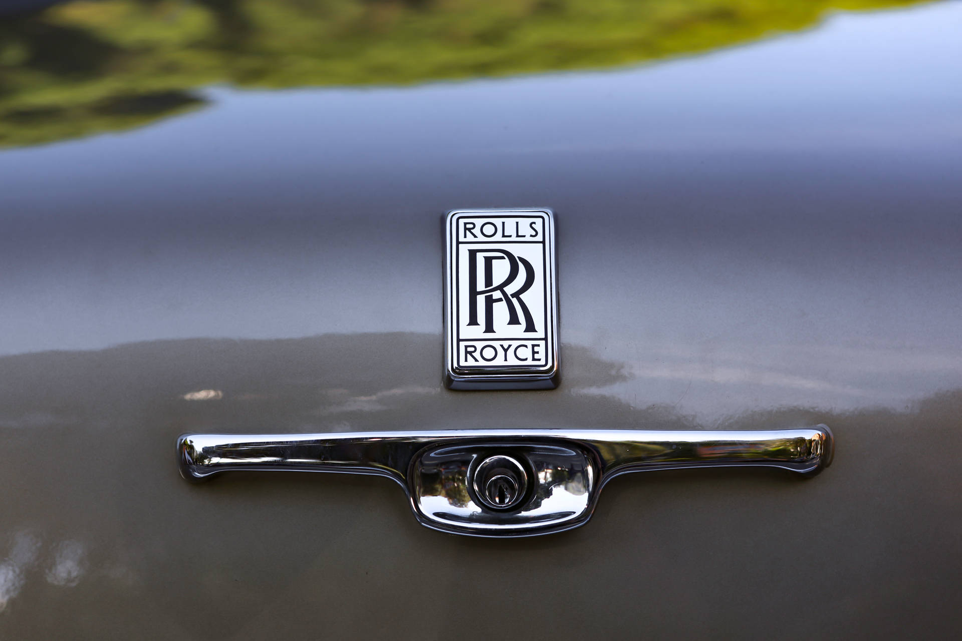 Rolls Royce 5760X3840 Wallpaper and Background Image