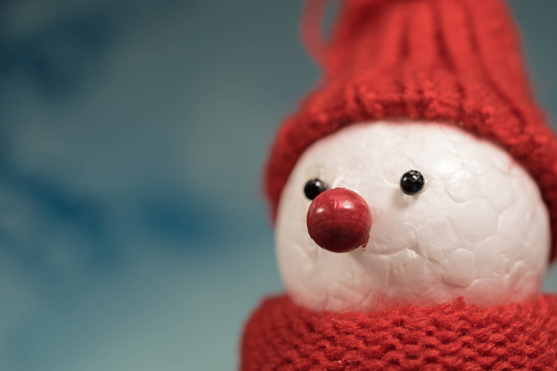 Snowman 4608X3072 Wallpaper and Background Image
