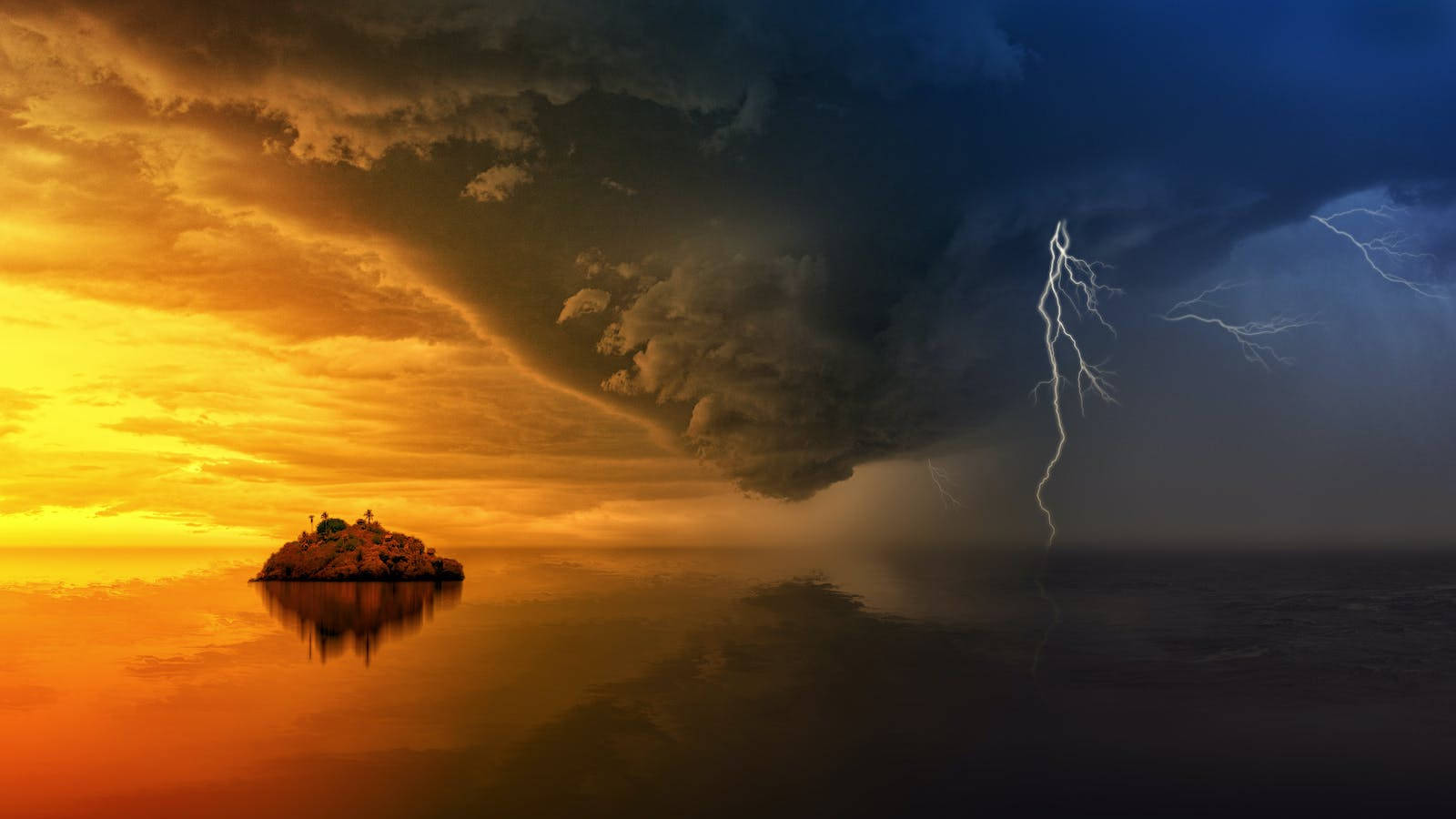 1600X900 Storm Wallpaper and Background