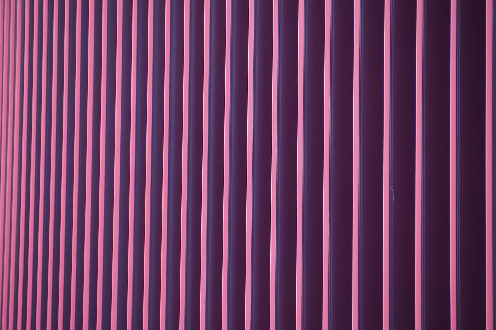 4608X3072 Striped Wallpaper and Background