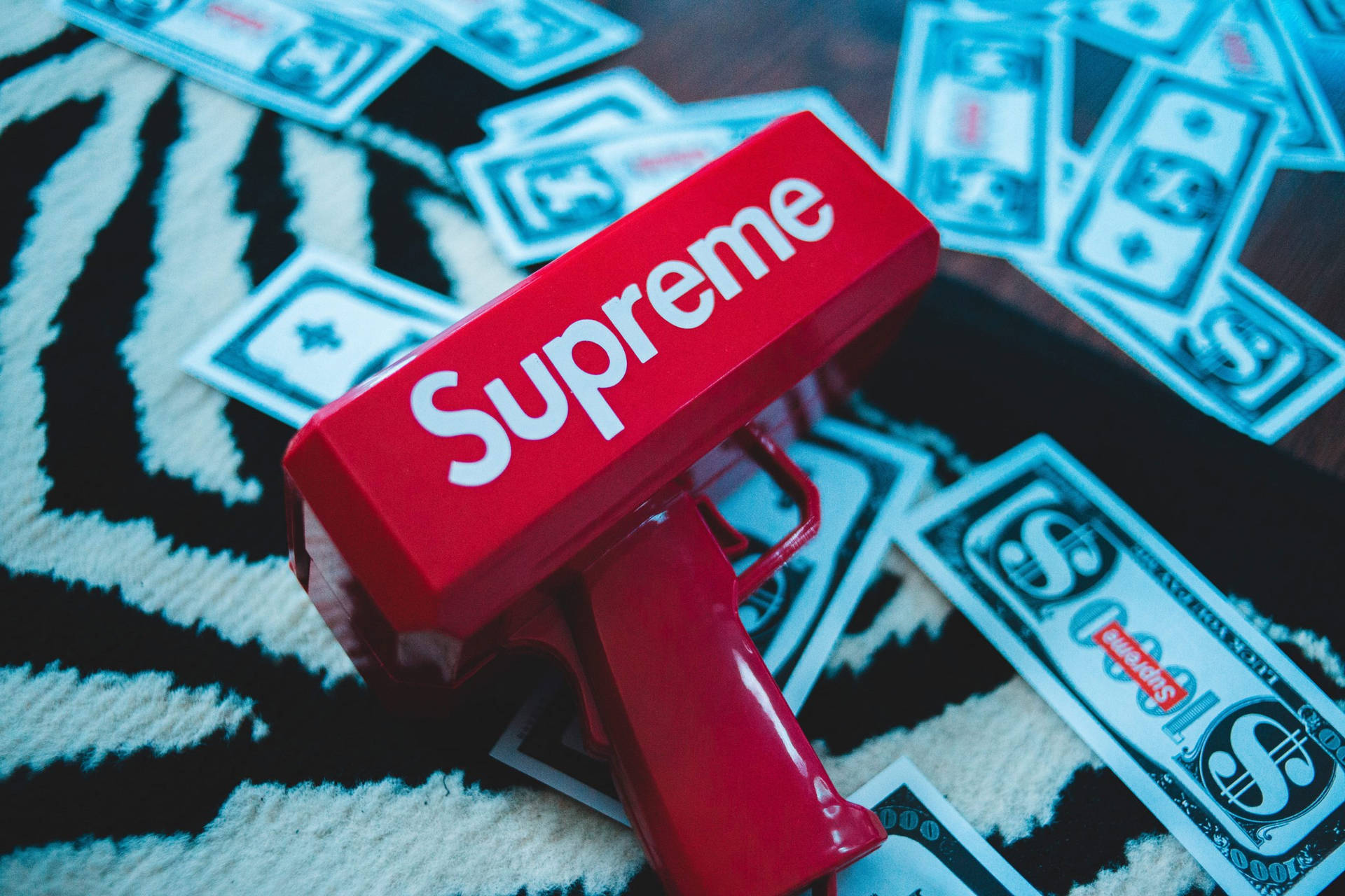 2560X1707 Supreme Wallpaper and Background