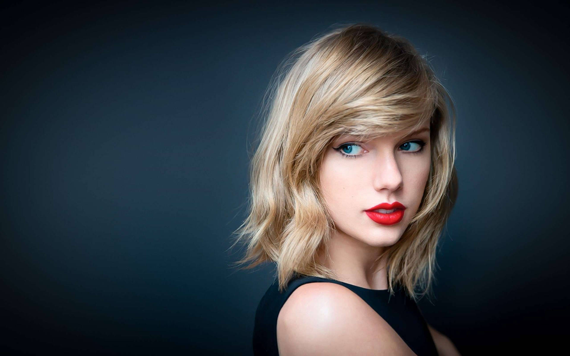 Taylor Swift 2560X1600 wallpaper
