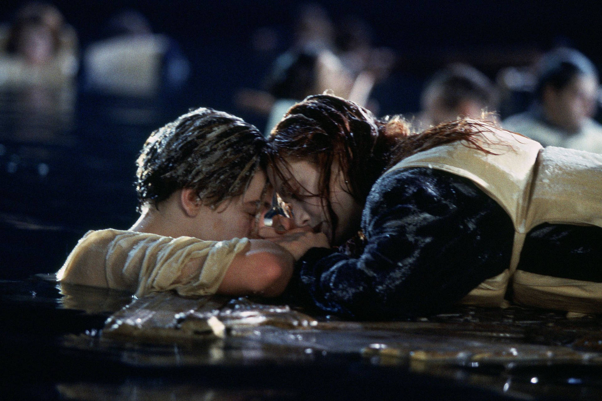 Titanic 2048X1365 Wallpaper and Background Image