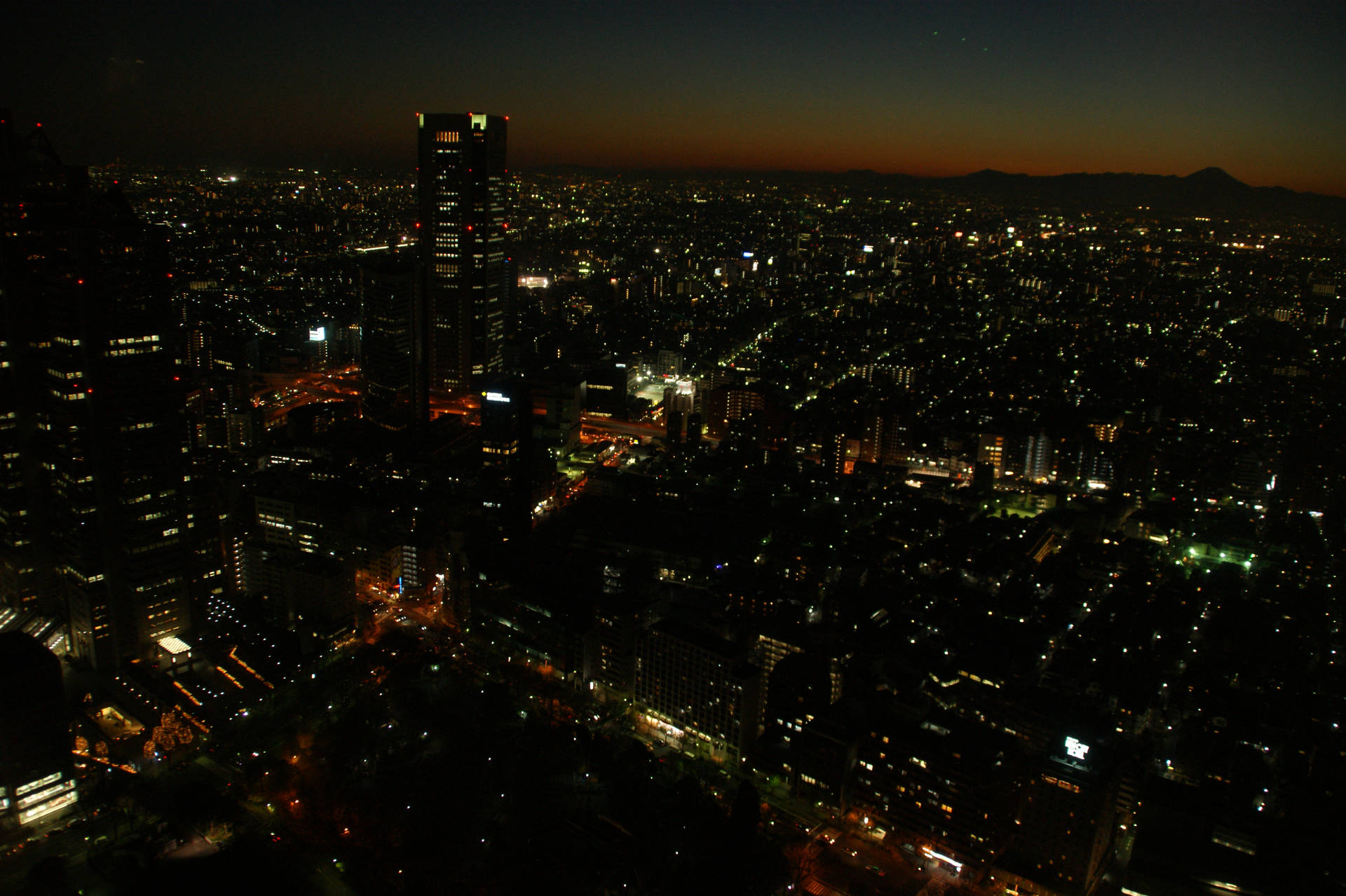 4592X3056 Tokyo Wallpaper and Background
