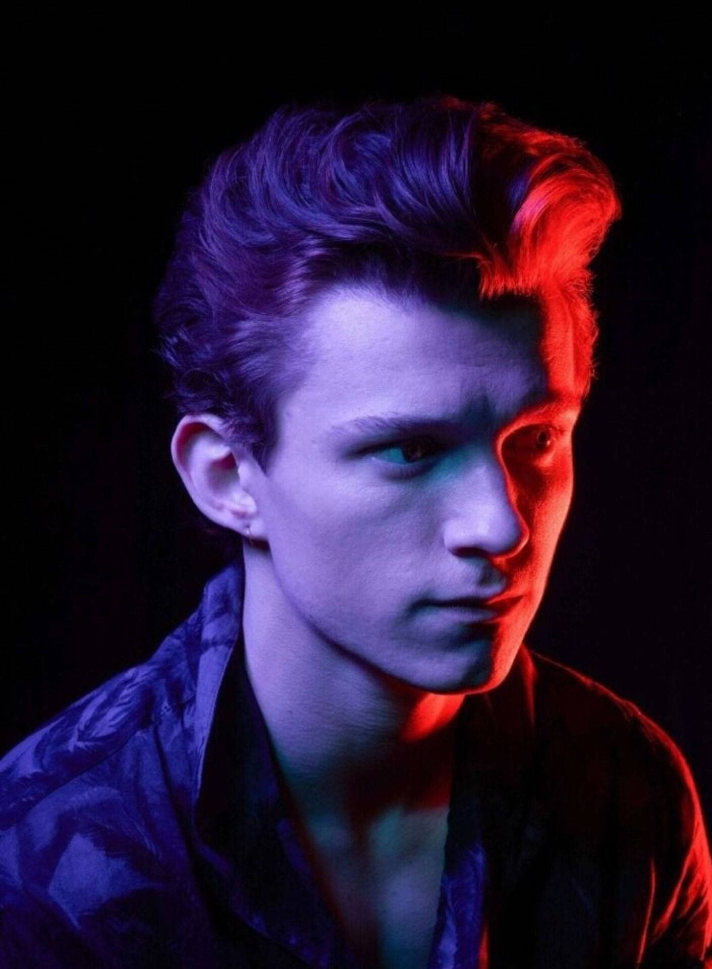 Tom Holland 1411X1920 Wallpaper and Background Image