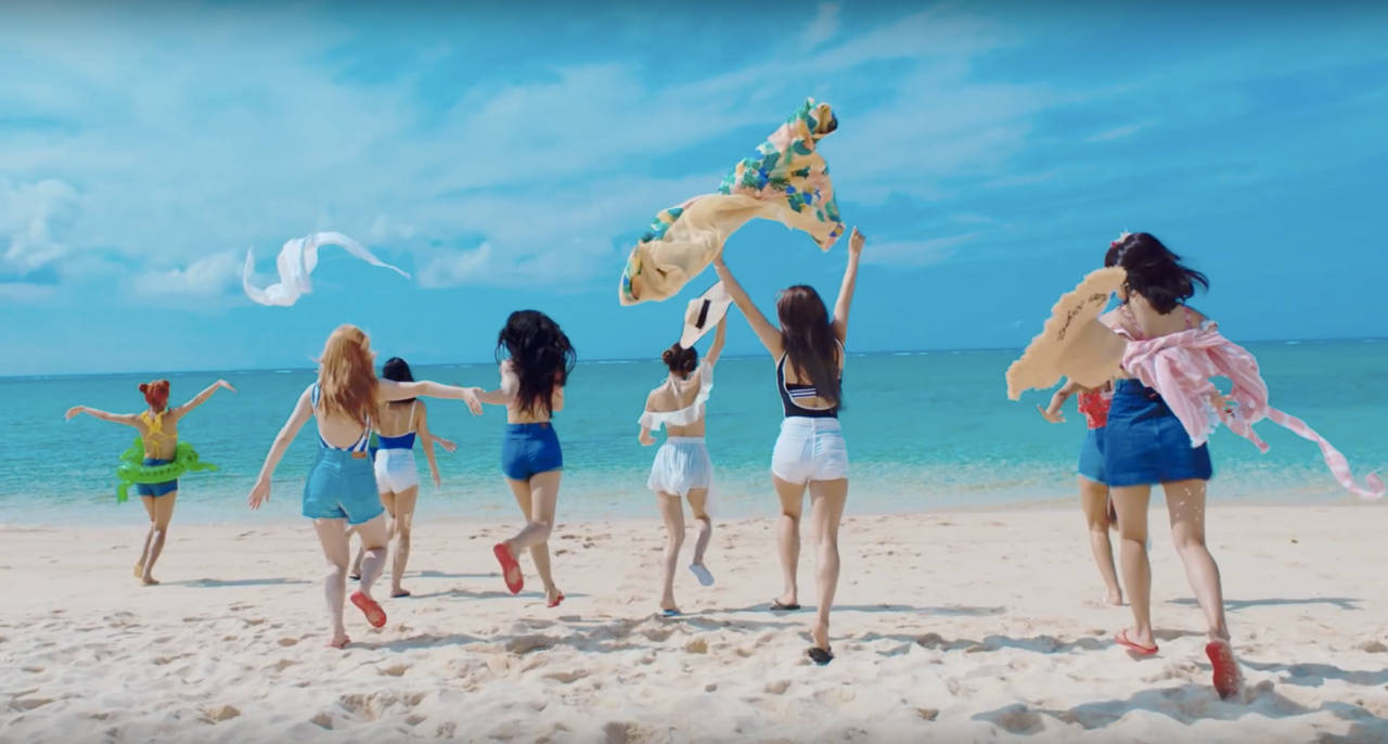 Twice 1280X686 Wallpaper and Background Image