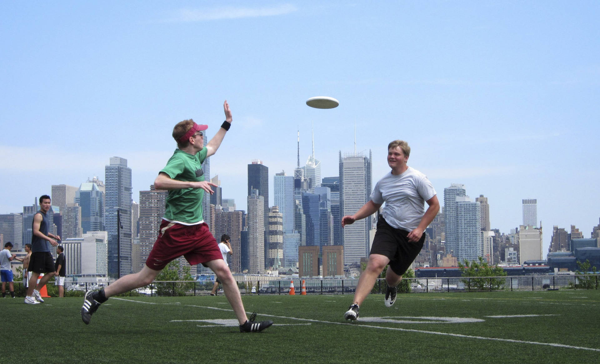 Ultimate Frisbee 2500X1515 Wallpaper and Background Image
