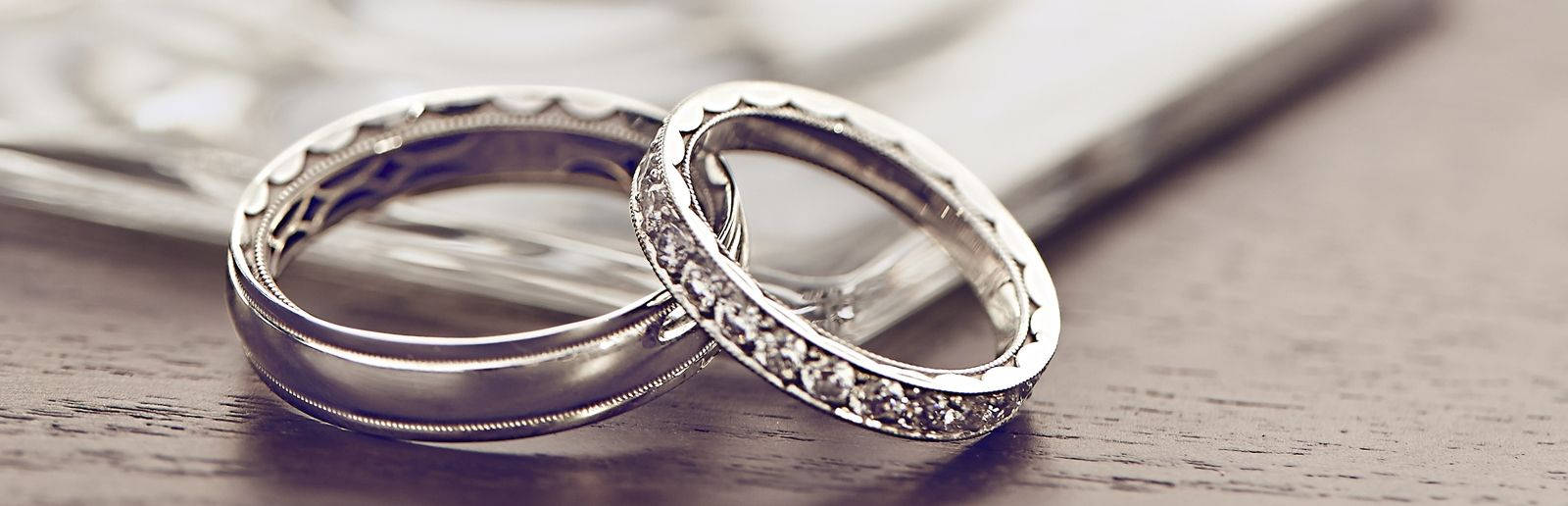 Wedding Rings 1600X516 Wallpaper and Background Image